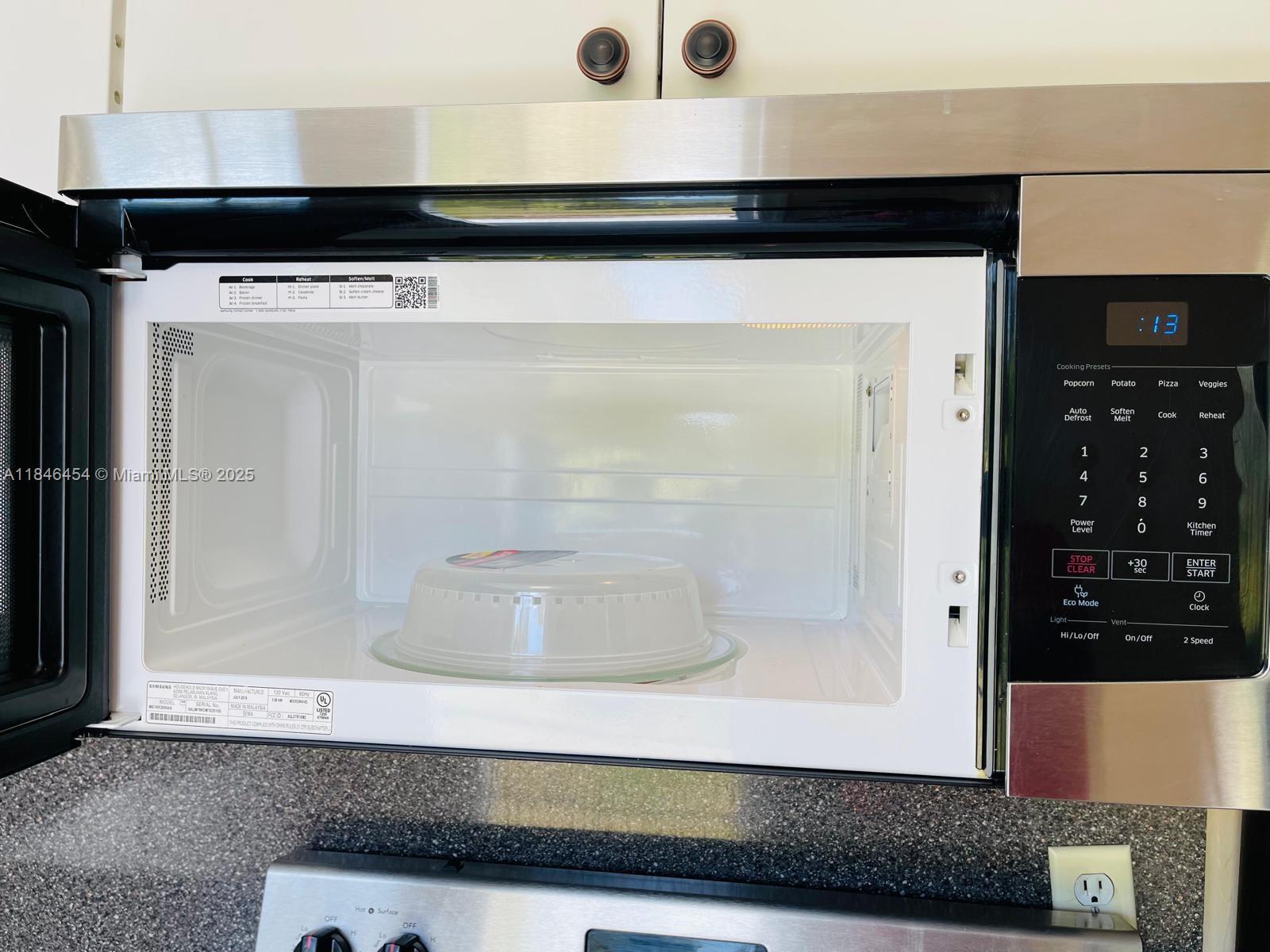 ARCH CREEKS ESTATES - Residential Income