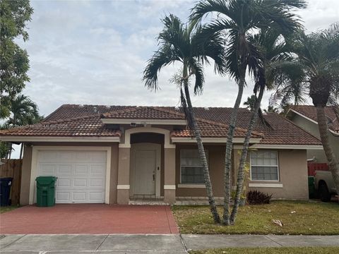 1081 NW 128th Pl Miami FL 33182