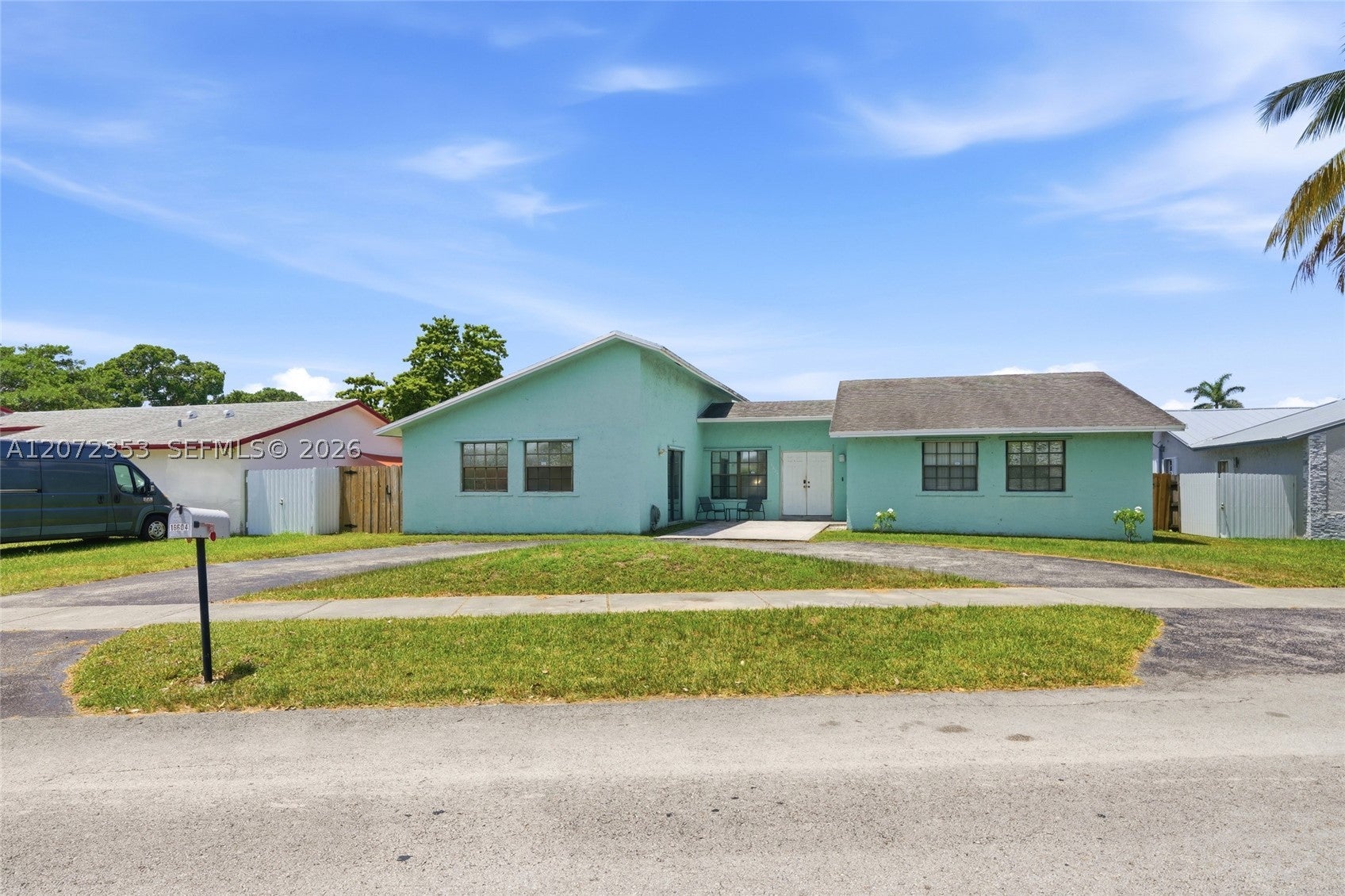 16604 SW 104th Ct