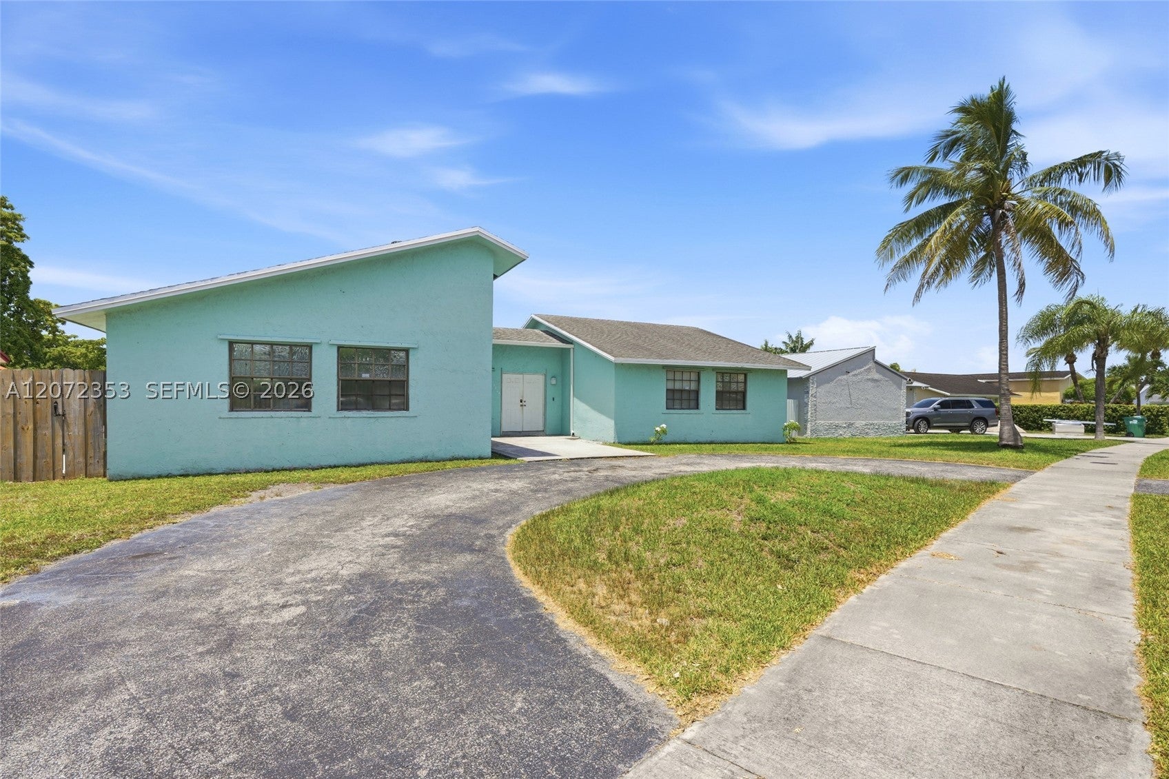 16604 SW 104th Ct