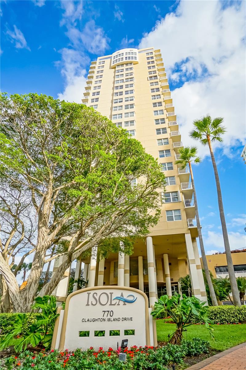 ISOLA CONDO - Residential Lease
