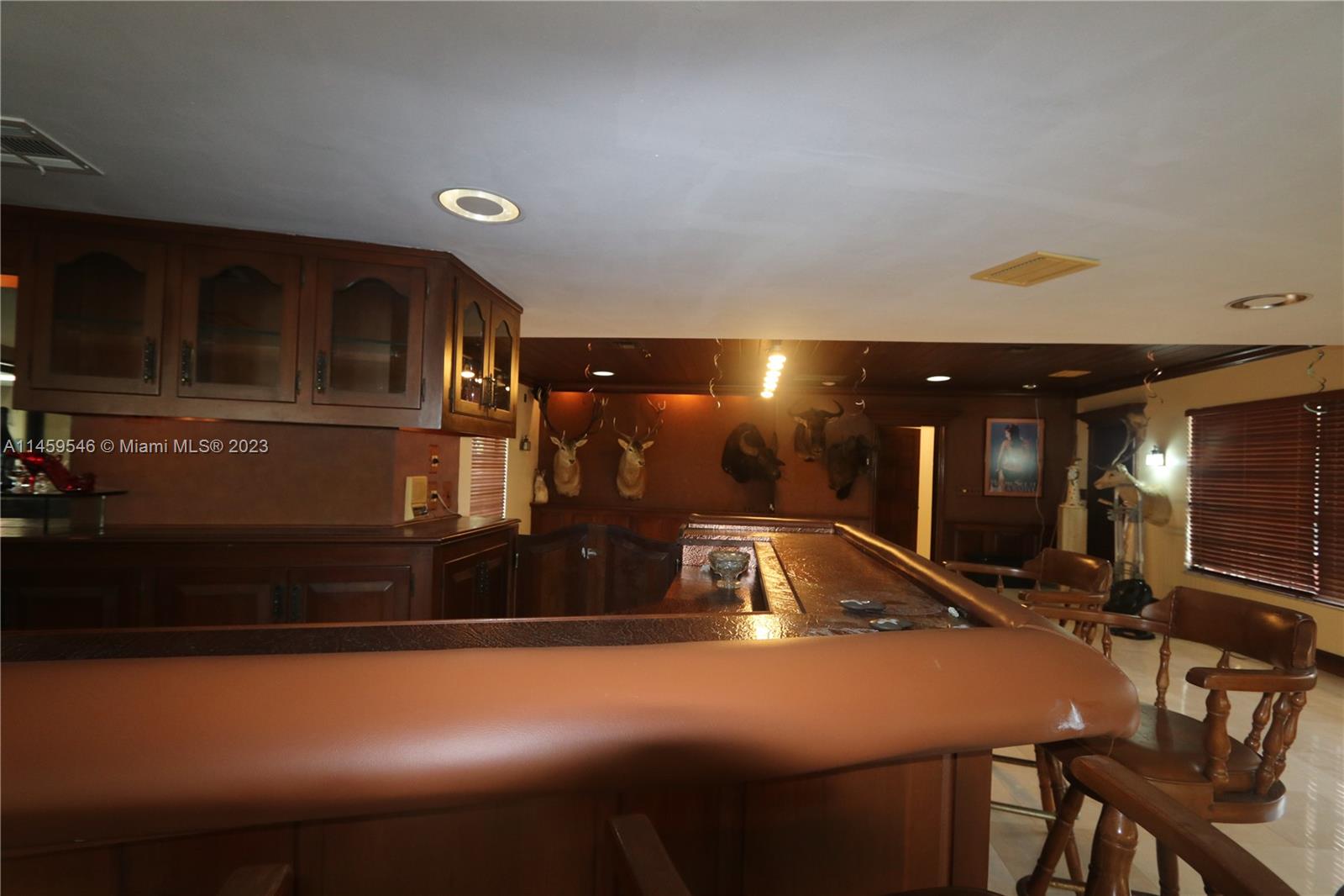 MIAMI LAKES LOCH LOMOND E - Residential