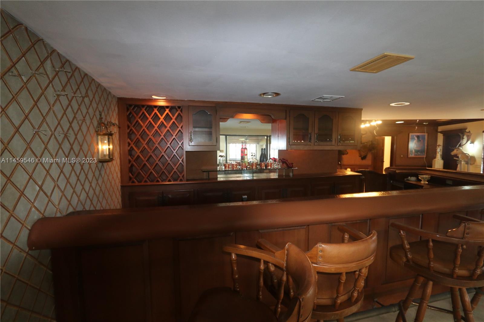 MIAMI LAKES LOCH LOMOND E - Residential