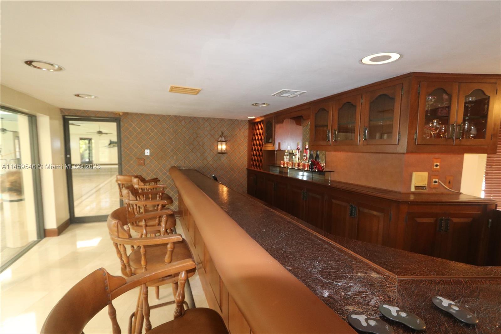 MIAMI LAKES LOCH LOMOND E - Residential