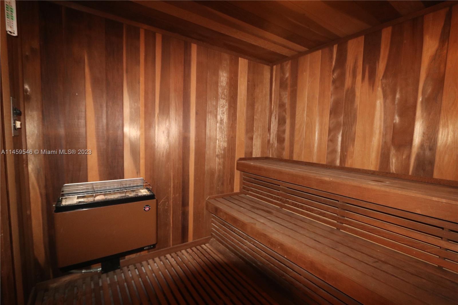 MIAMI LAKES LOCH LOMOND E - Residential