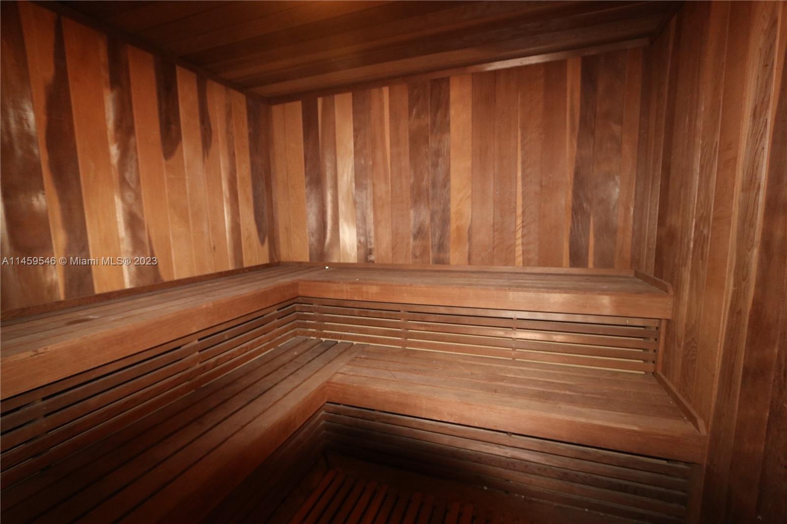 MIAMI LAKES LOCH LOMOND E - Residential