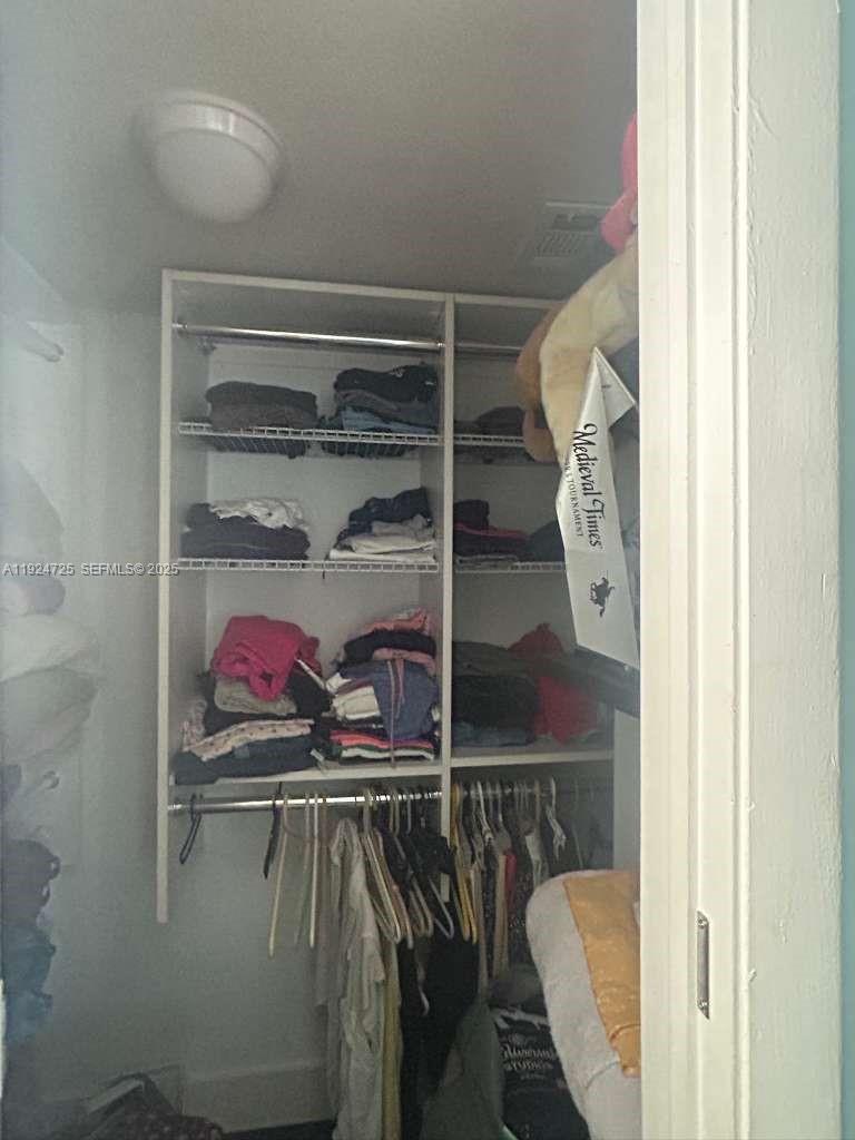 CARLISLE AT HAMPTONS WEST - Residential