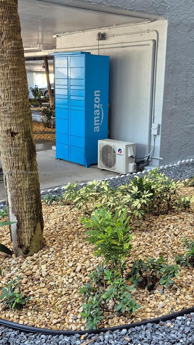 CARLISLE AT HAMPTONS WEST - Residential