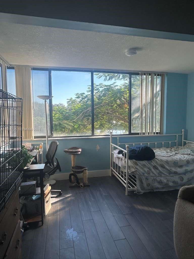 CARLISLE AT HAMPTONS WEST - Residential