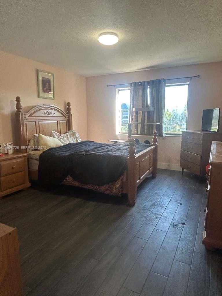 CARLISLE AT HAMPTONS WEST - Residential