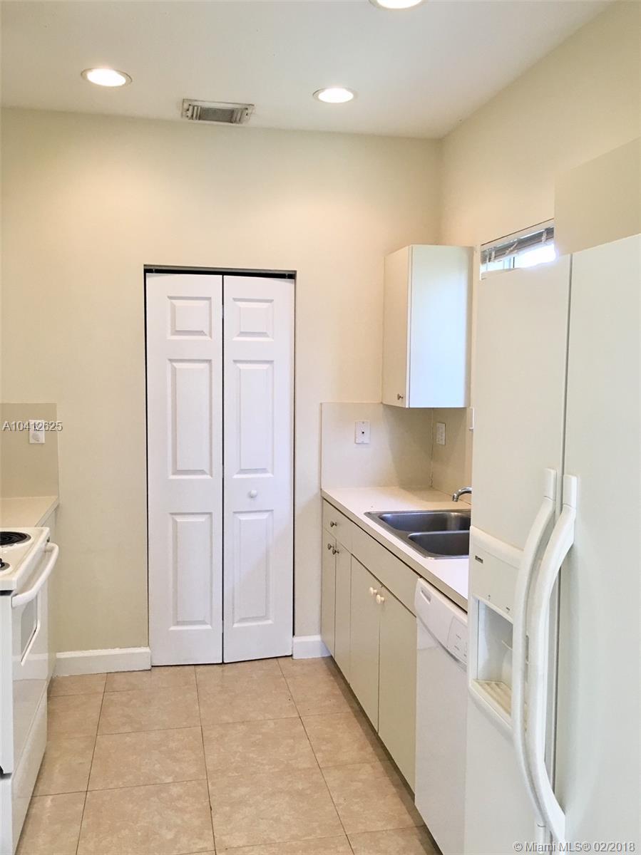 MEGHANS PLACE - Residential Lease