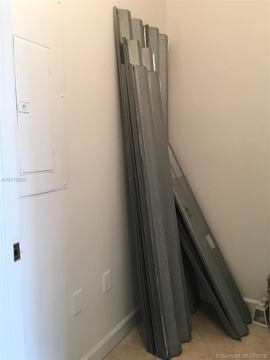 MEGHANS PLACE - Residential Lease