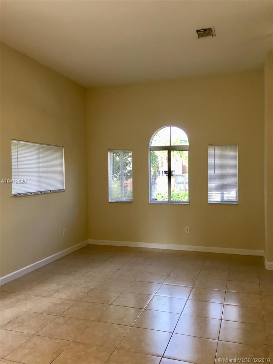 MEGHANS PLACE - Residential Lease