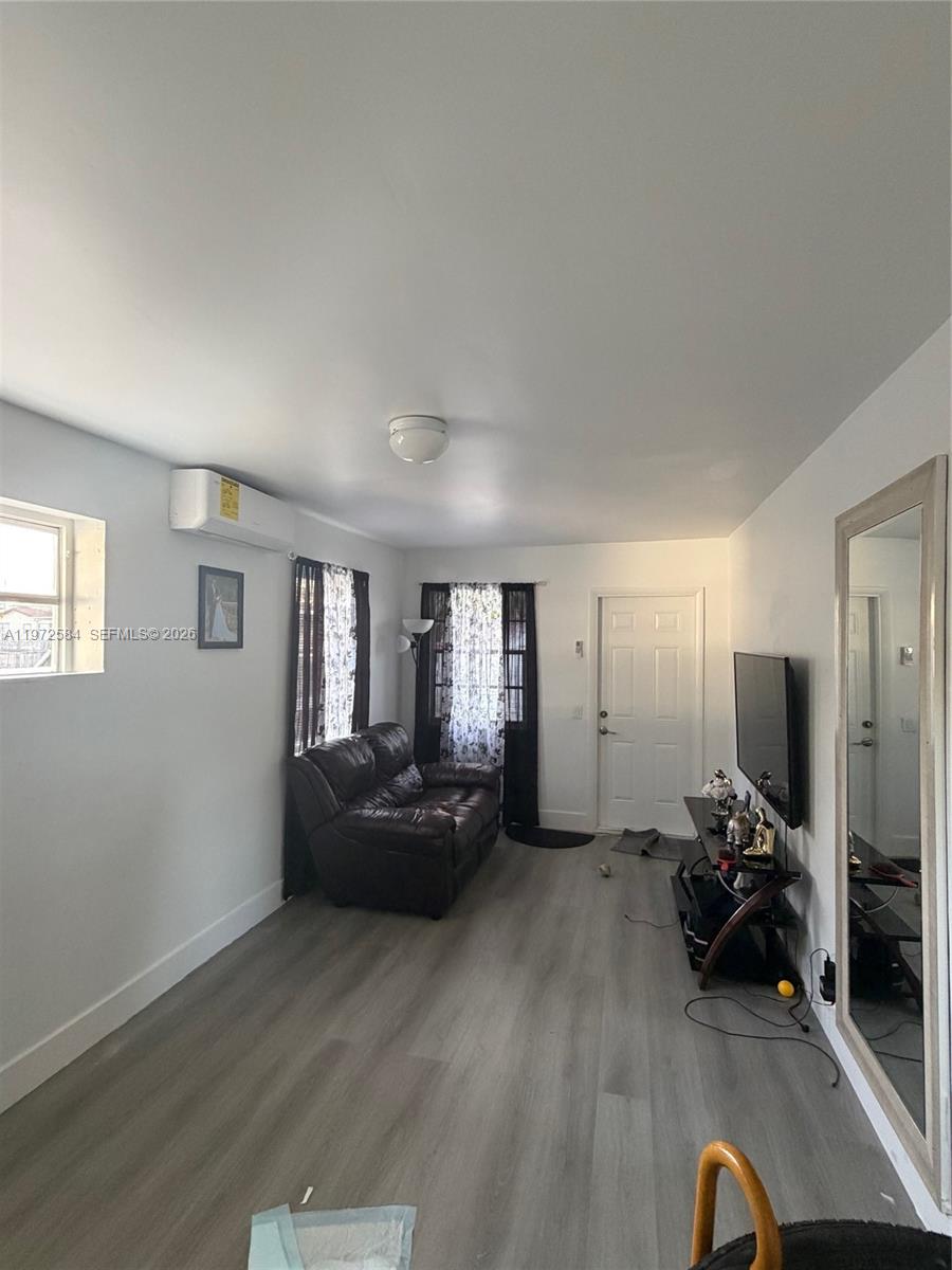 MELROSE HEIGHTS 3RD ADDN - Residential Income