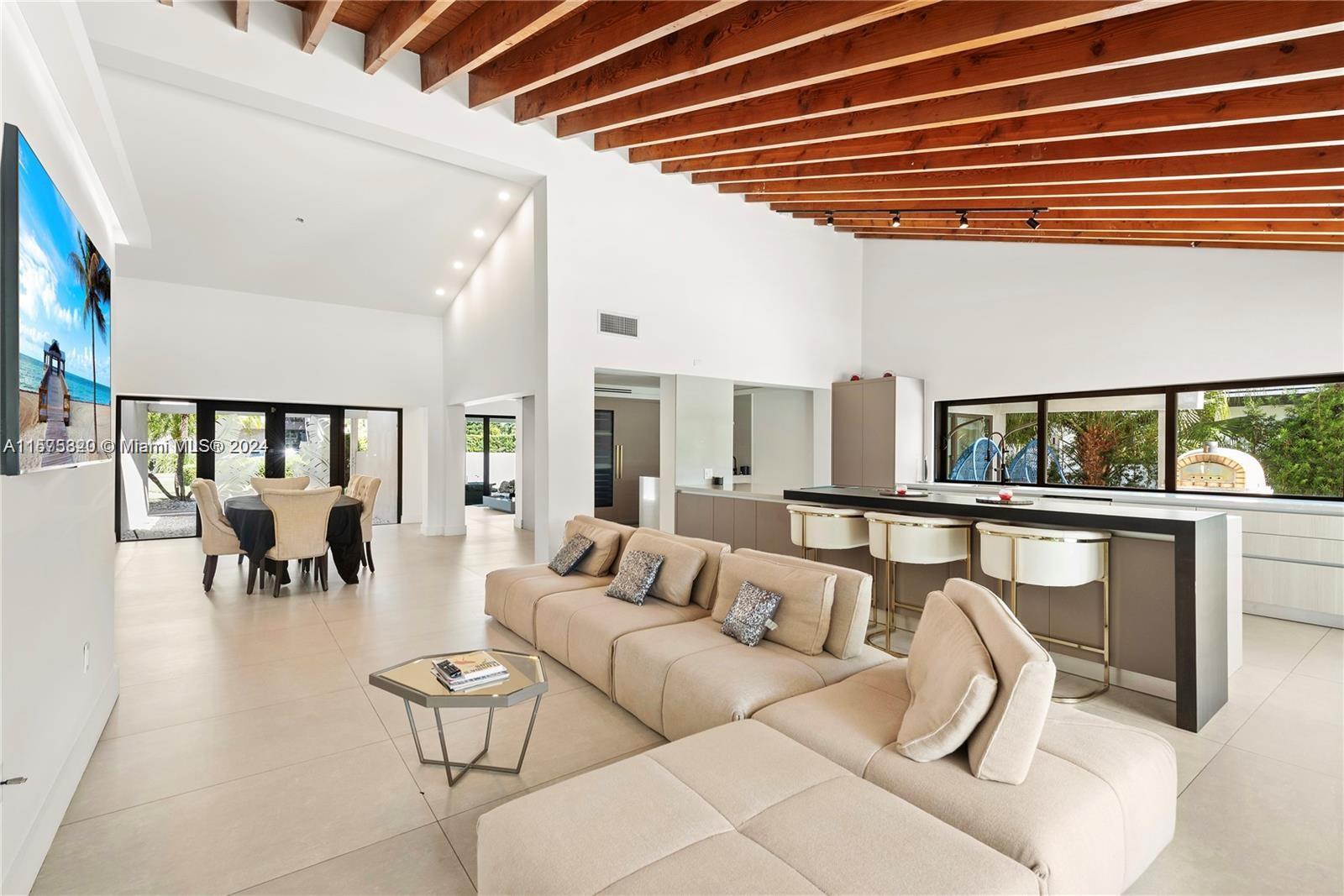 GOLDEN ISLES ESTATES FIRS - Residential