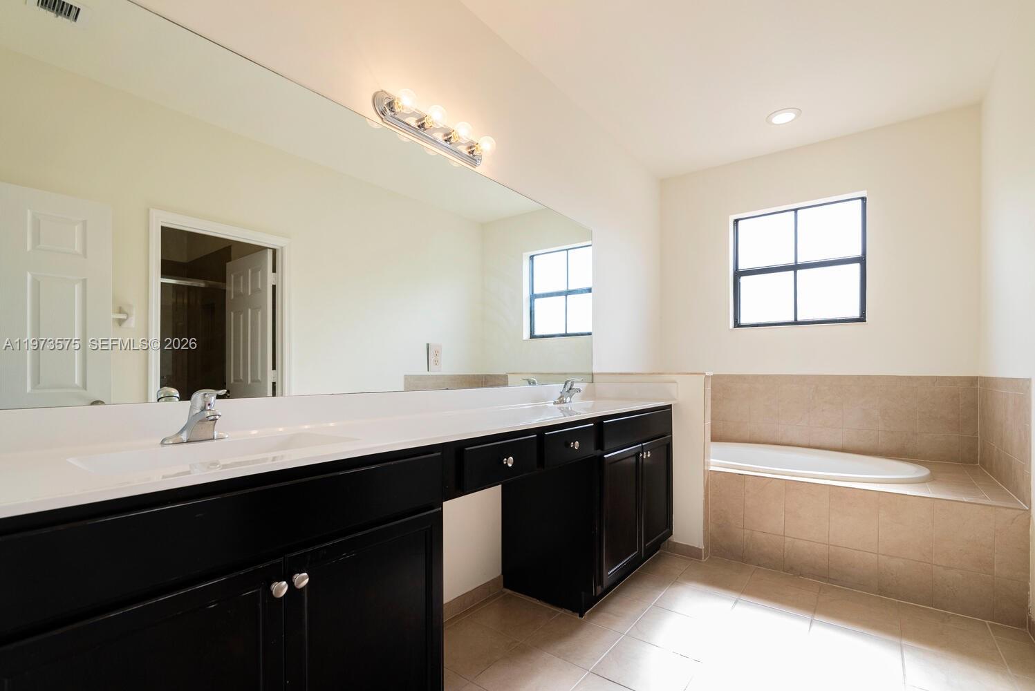 BAYWINDS AT COZUMEL - Residential