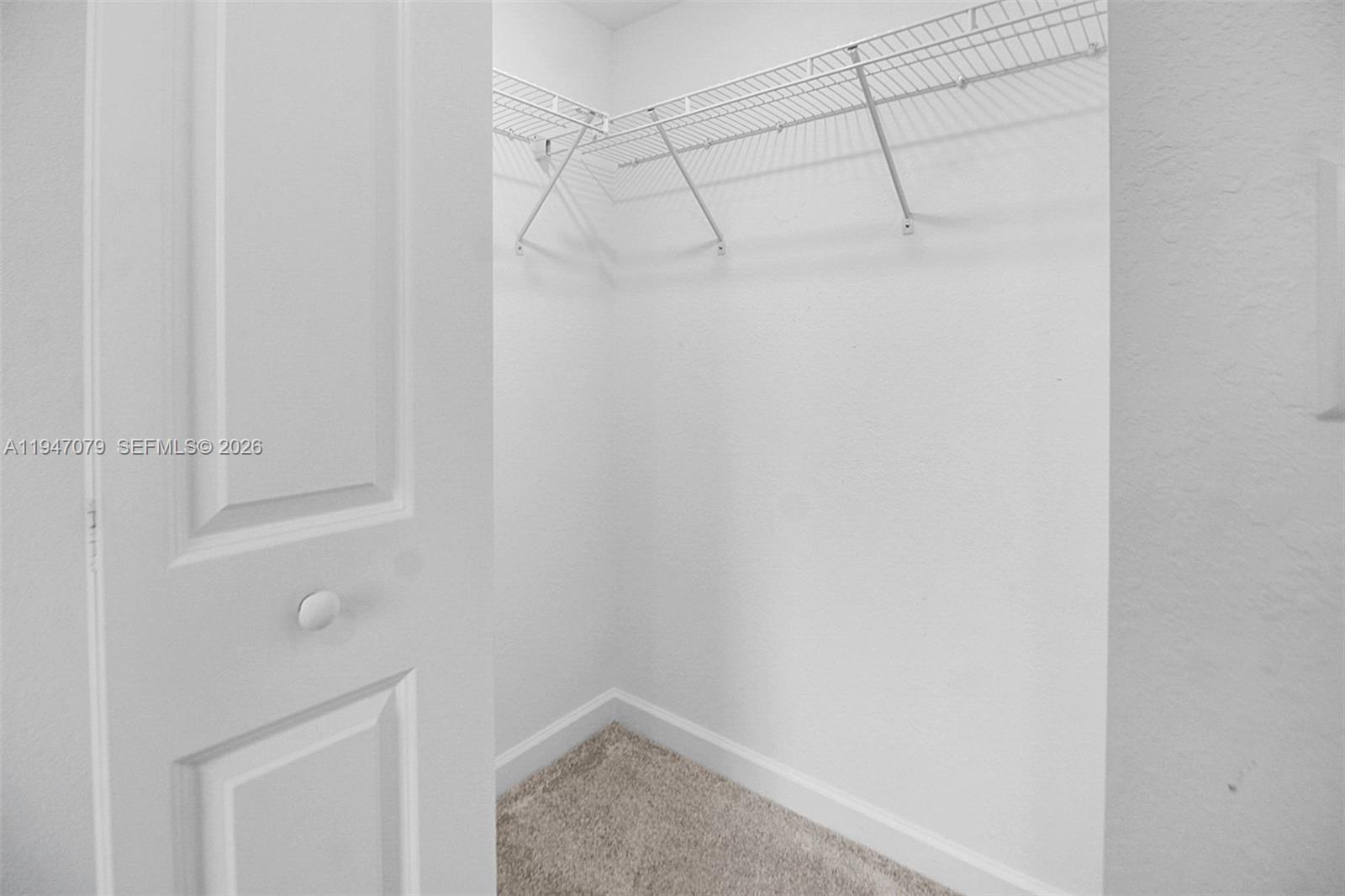 CEDAR POINTE - Residential