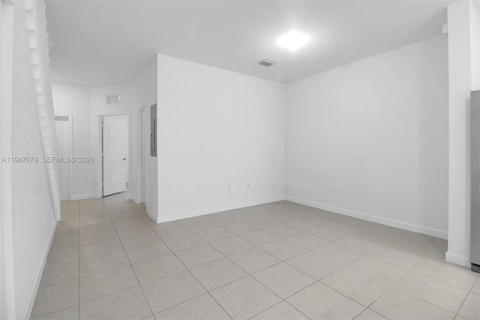 CEDAR POINTE - Residential