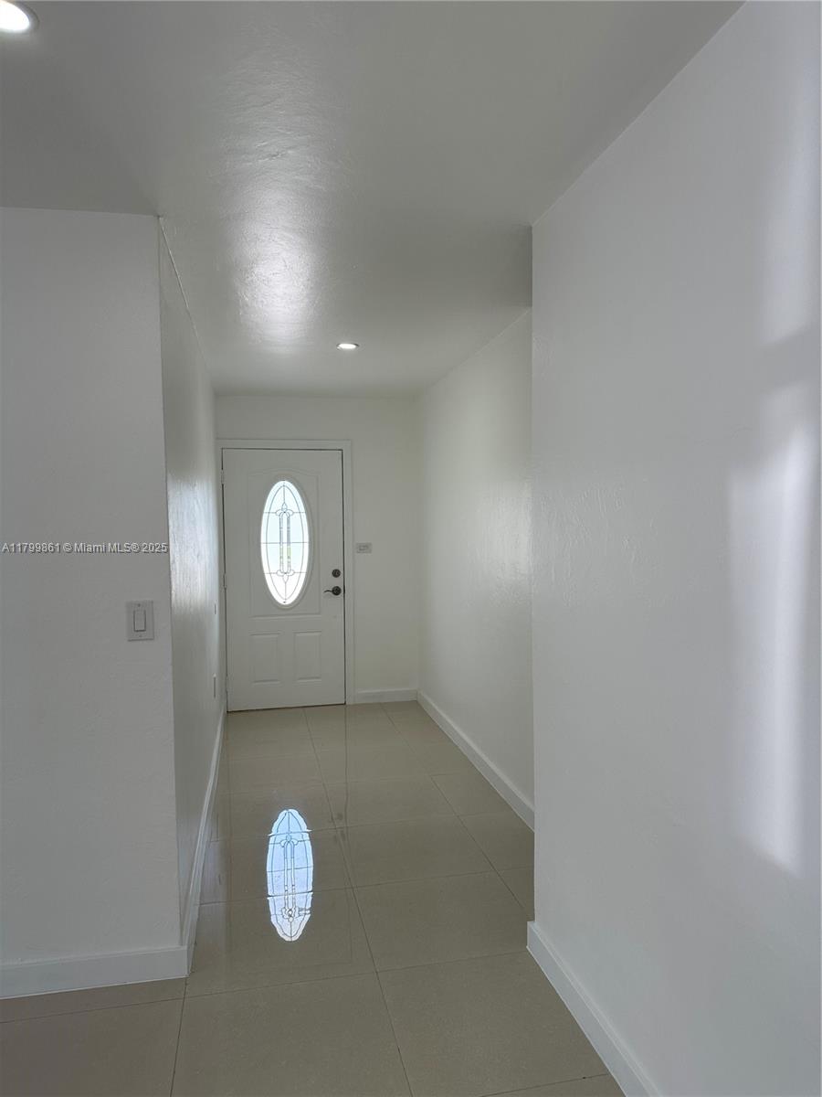 620 W 70th Pl