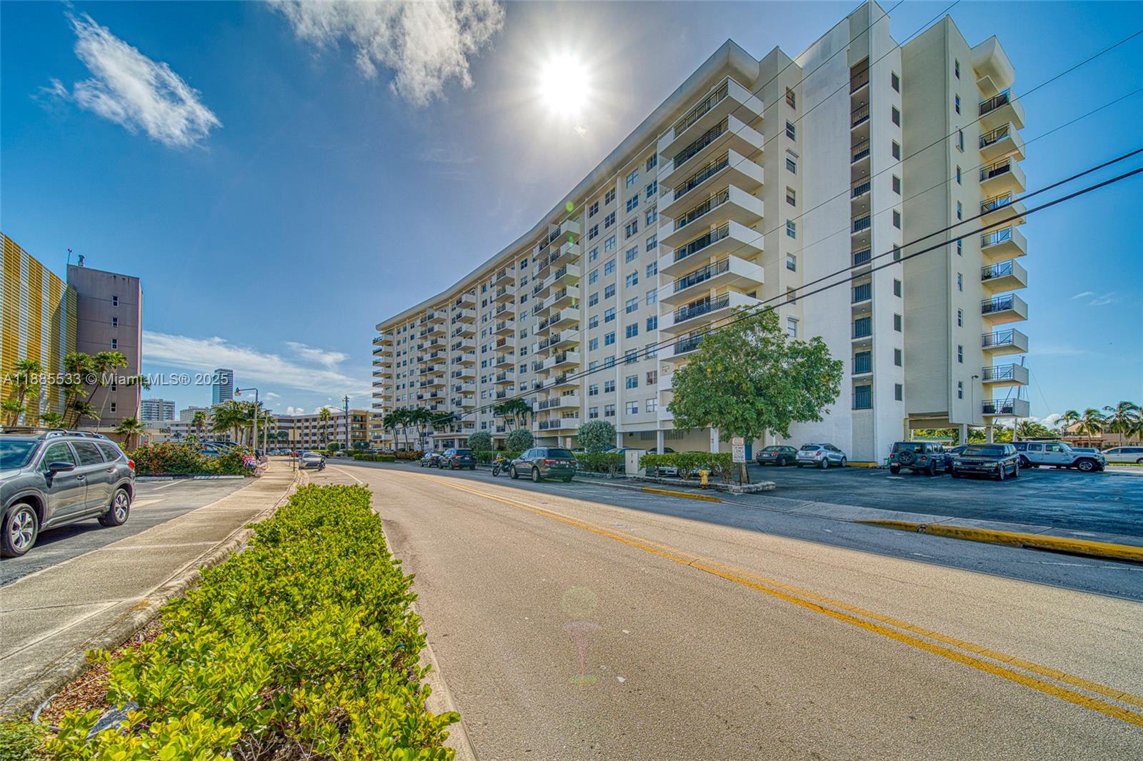 OCEAN VIEW TOWERS CONDO - Residential