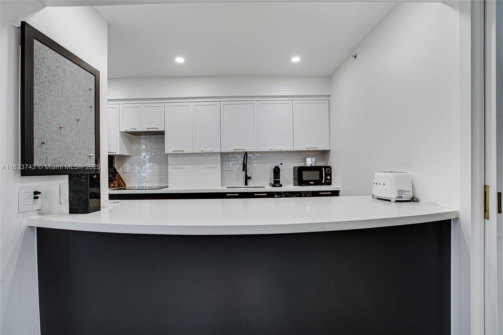 THE GEORGIAN CONDO - Residential