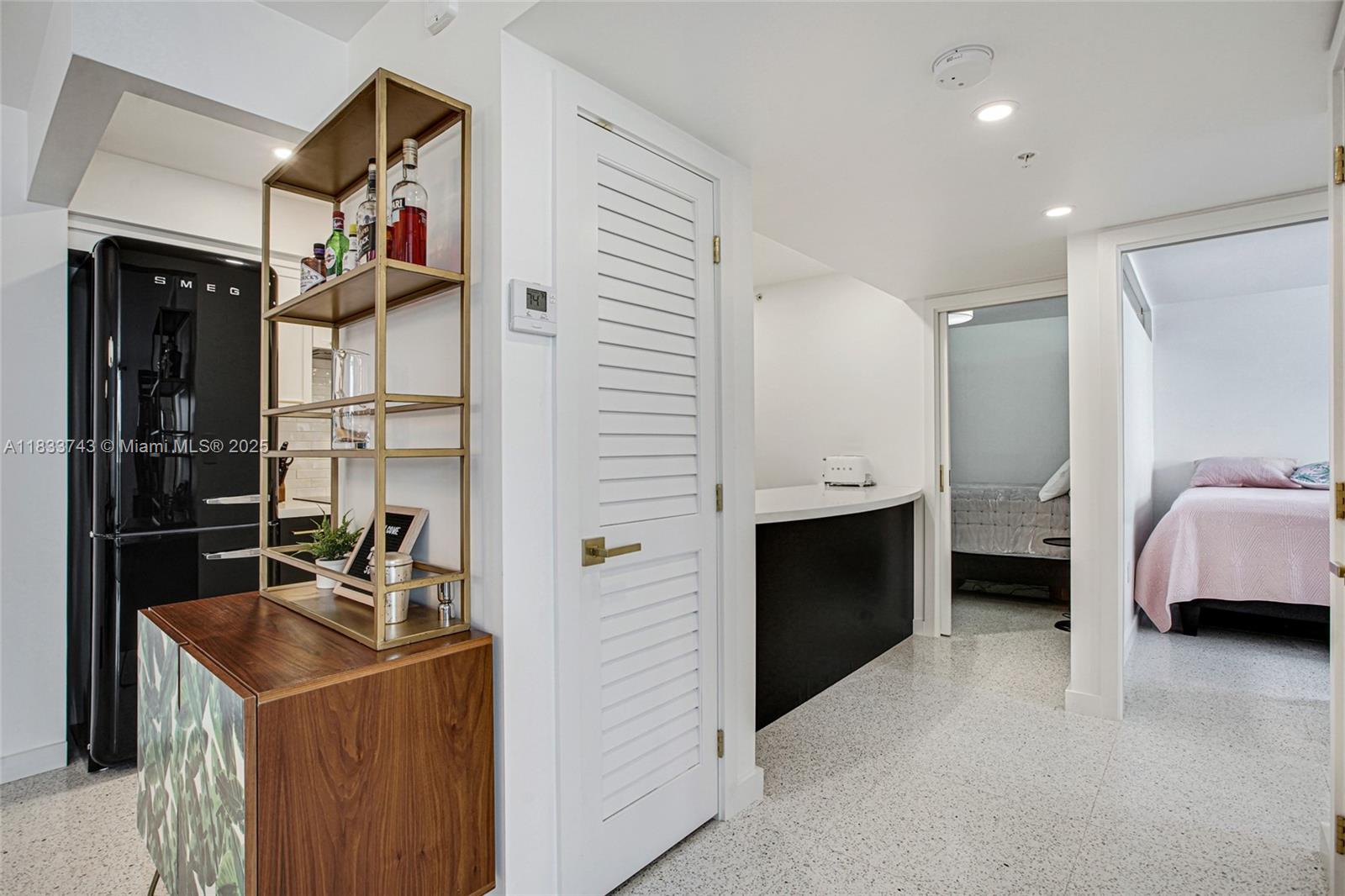 THE GEORGIAN CONDO - Residential