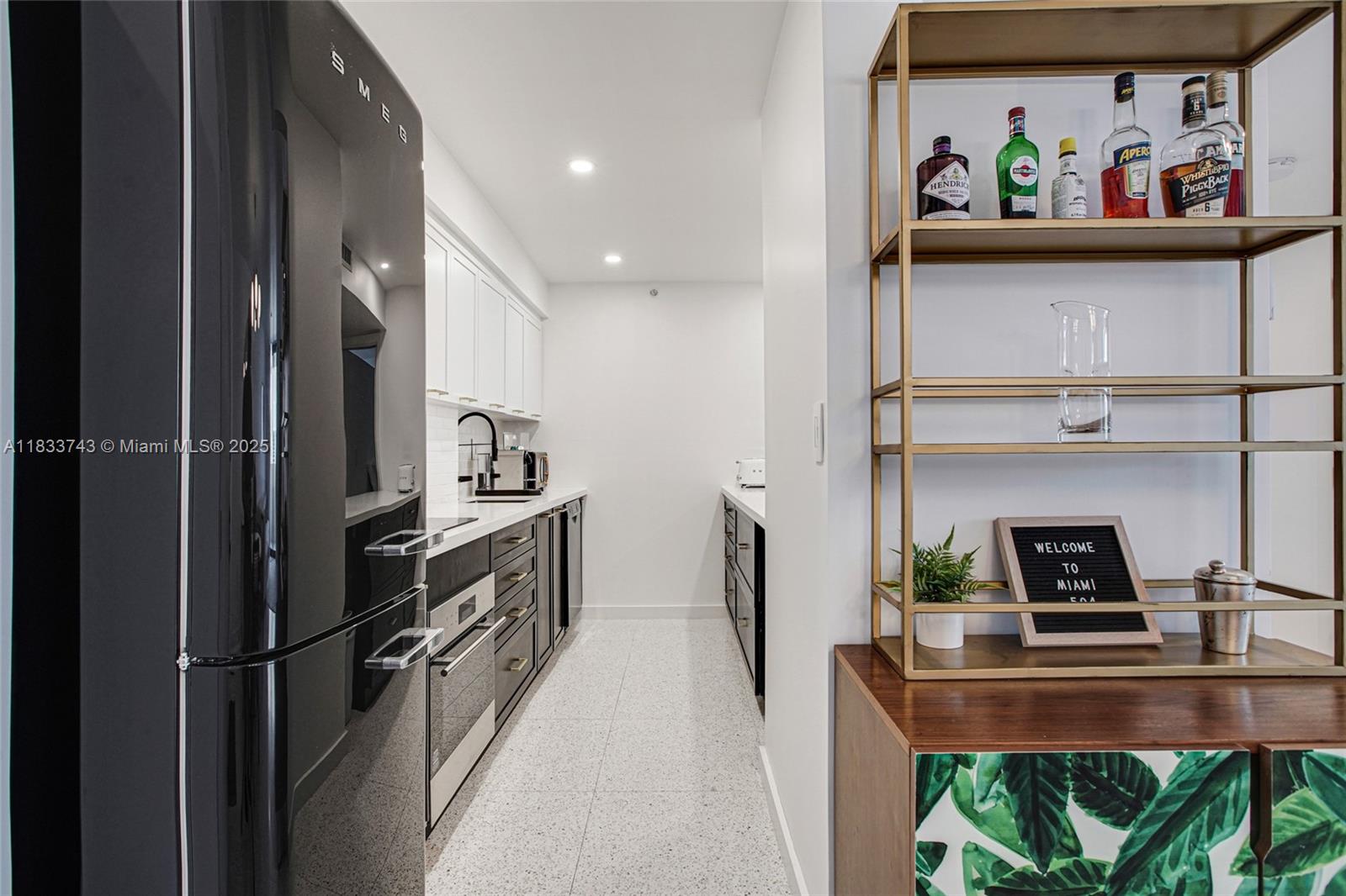 THE GEORGIAN CONDO - Residential