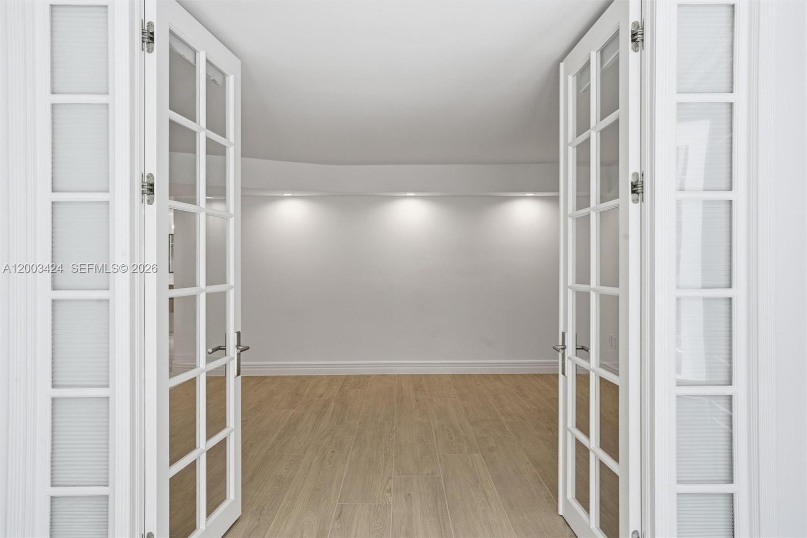 MAR-AZUL CONDO - Residential Lease