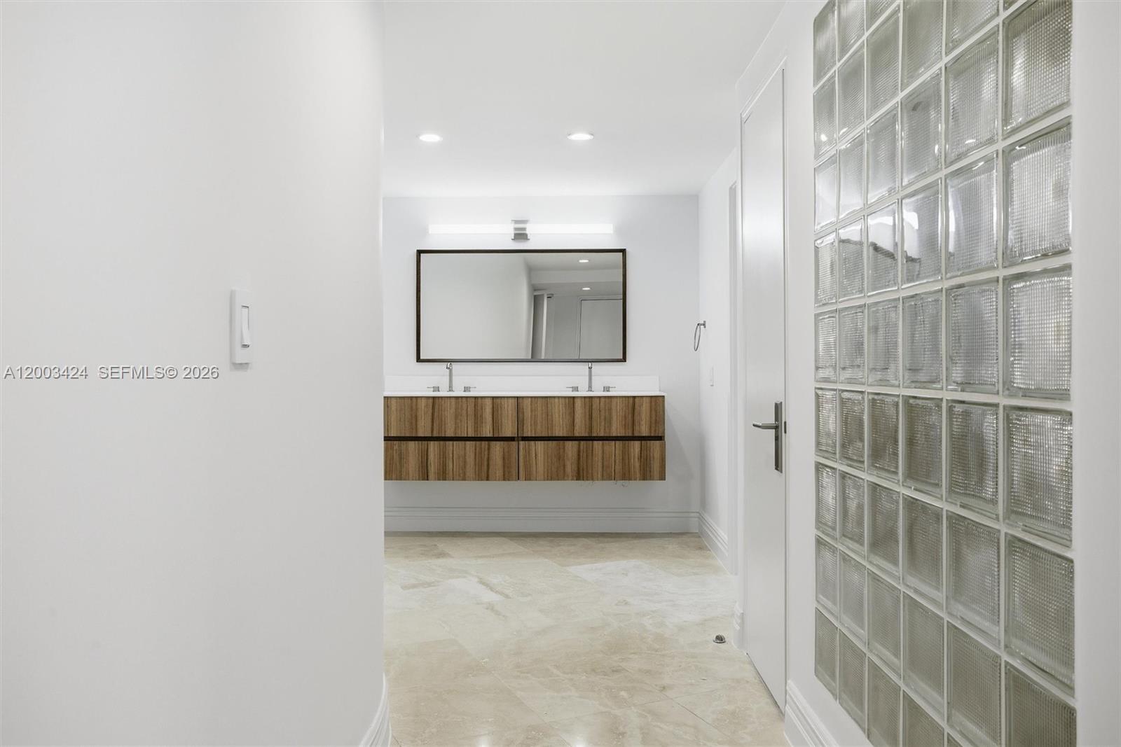 MAR-AZUL CONDO - Residential Lease