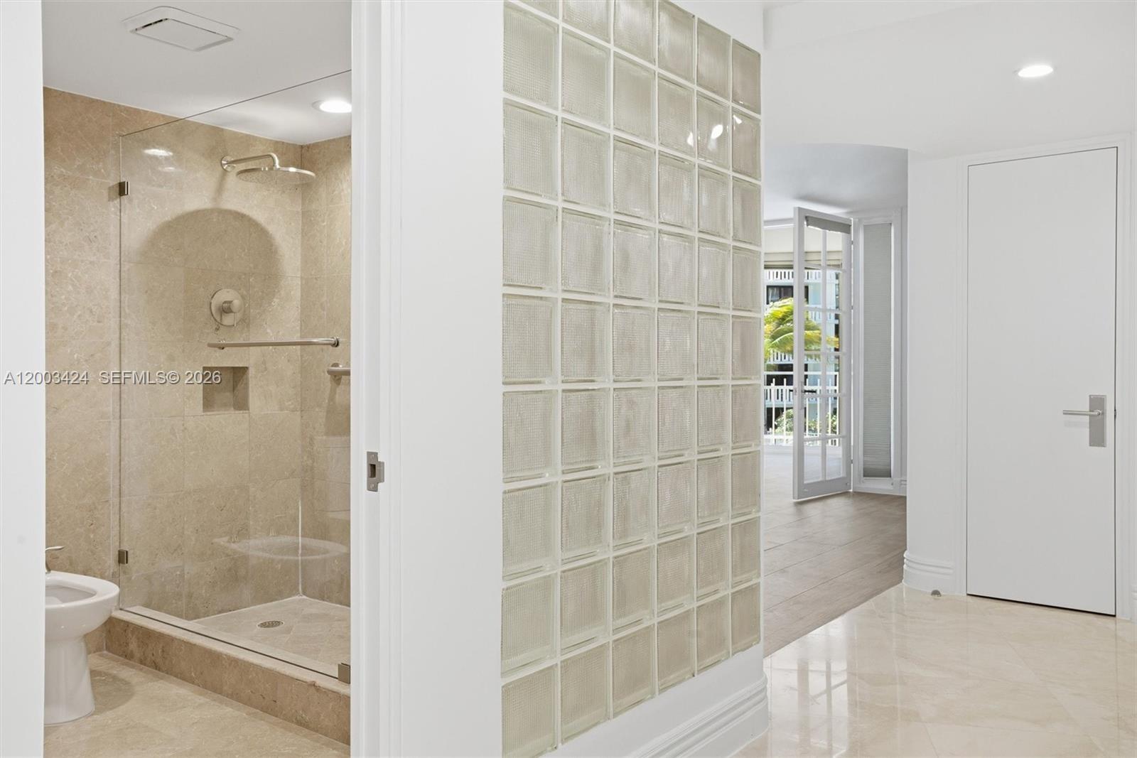 MAR-AZUL CONDO - Residential Lease