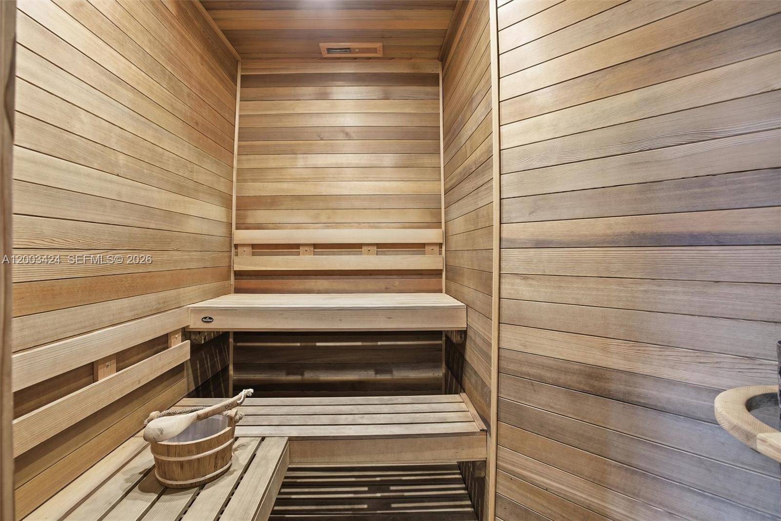 MAR-AZUL CONDO - Residential Lease