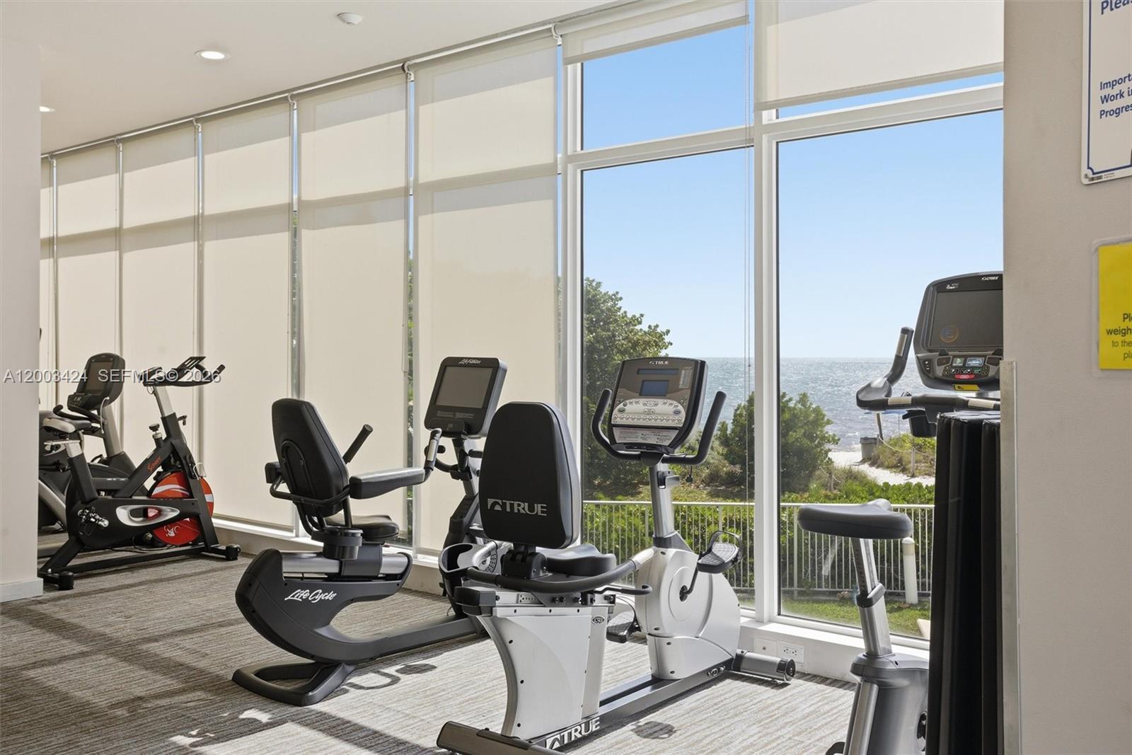 MAR-AZUL CONDO - Residential Lease