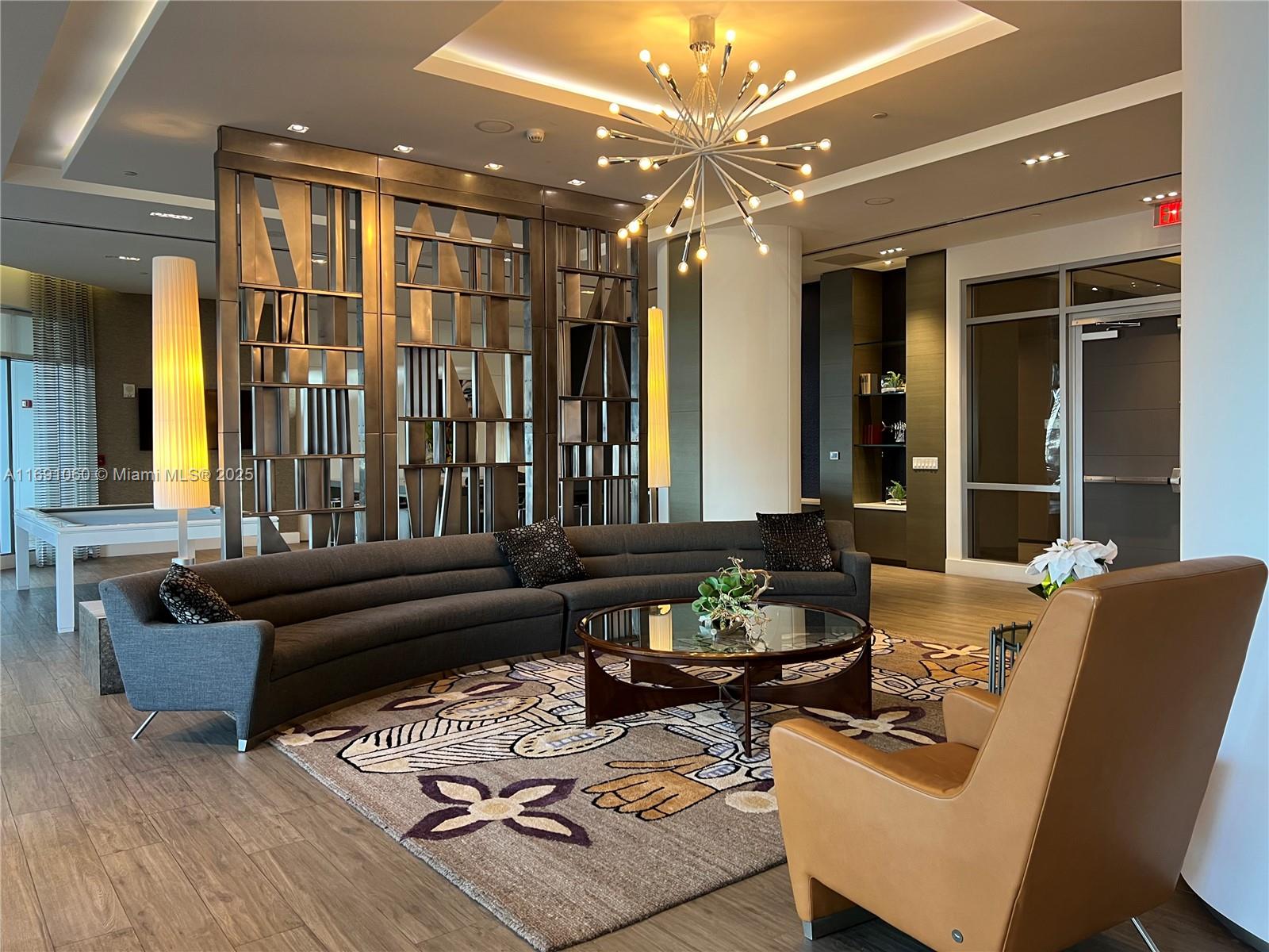 MARINA PALMS RESIDENCES S - Residential