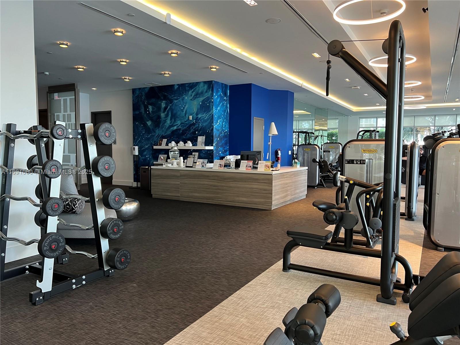 MARINA PALMS RESIDENCES S - Residential