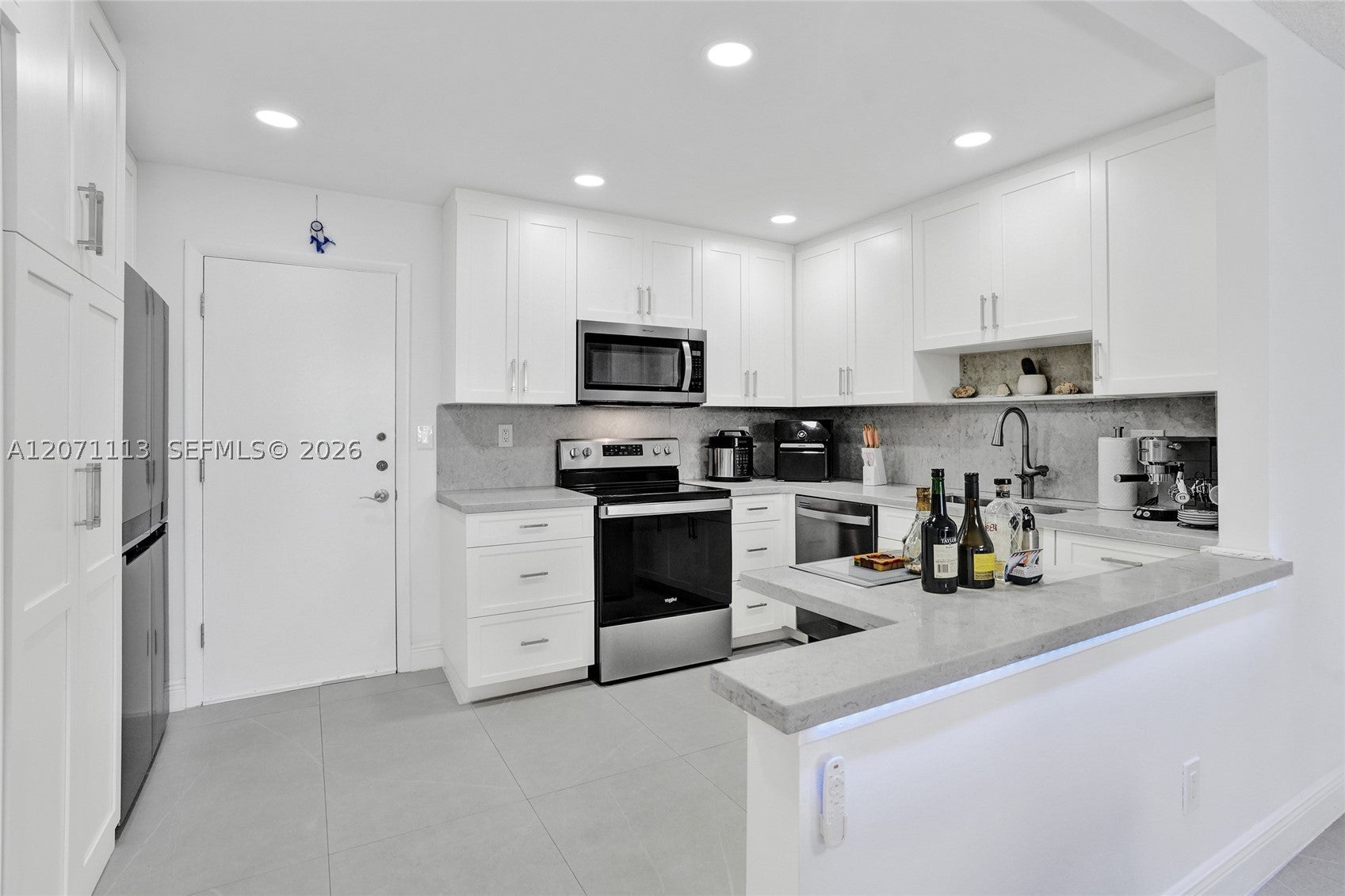 1401 S Ocean Dr 302