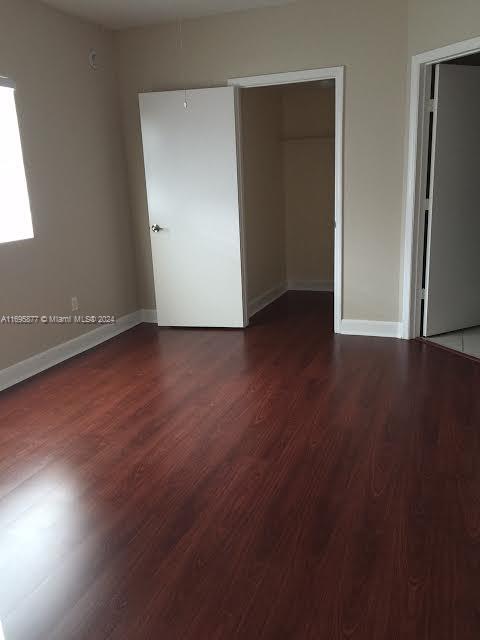 THE OAKS I CONDO - Residential Lease