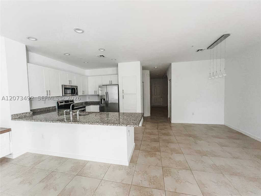 Photo of 6264 SE Portofino Cir, Hobe Sound, FL 33455 (MLS # A12073492)
