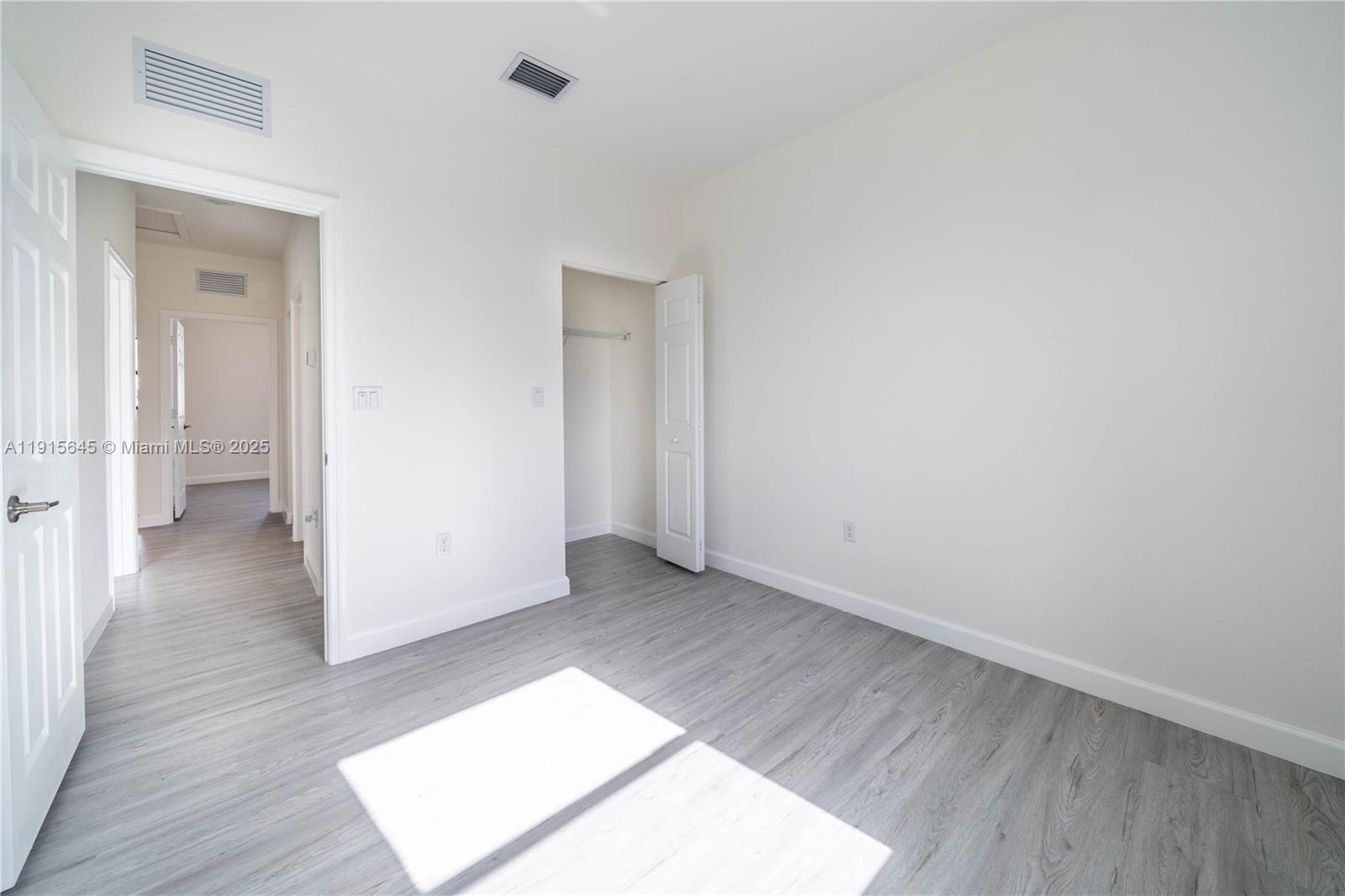 RIVERSIDE NO 2 - Residential