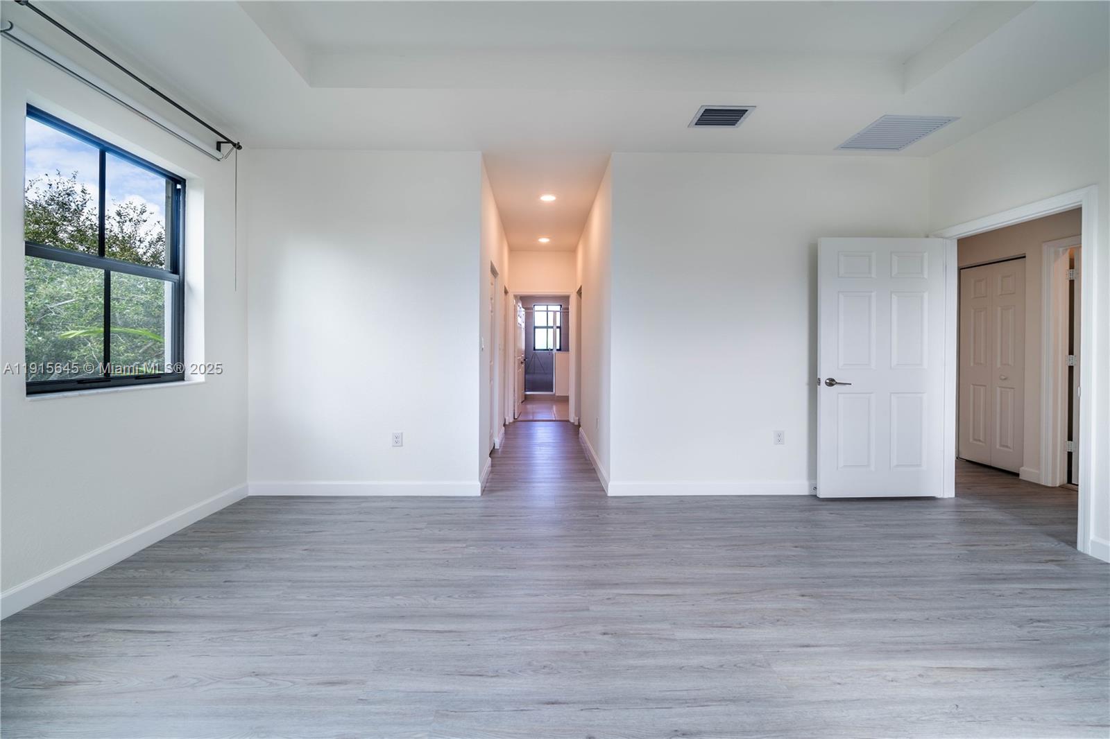 RIVERSIDE NO 2 - Residential