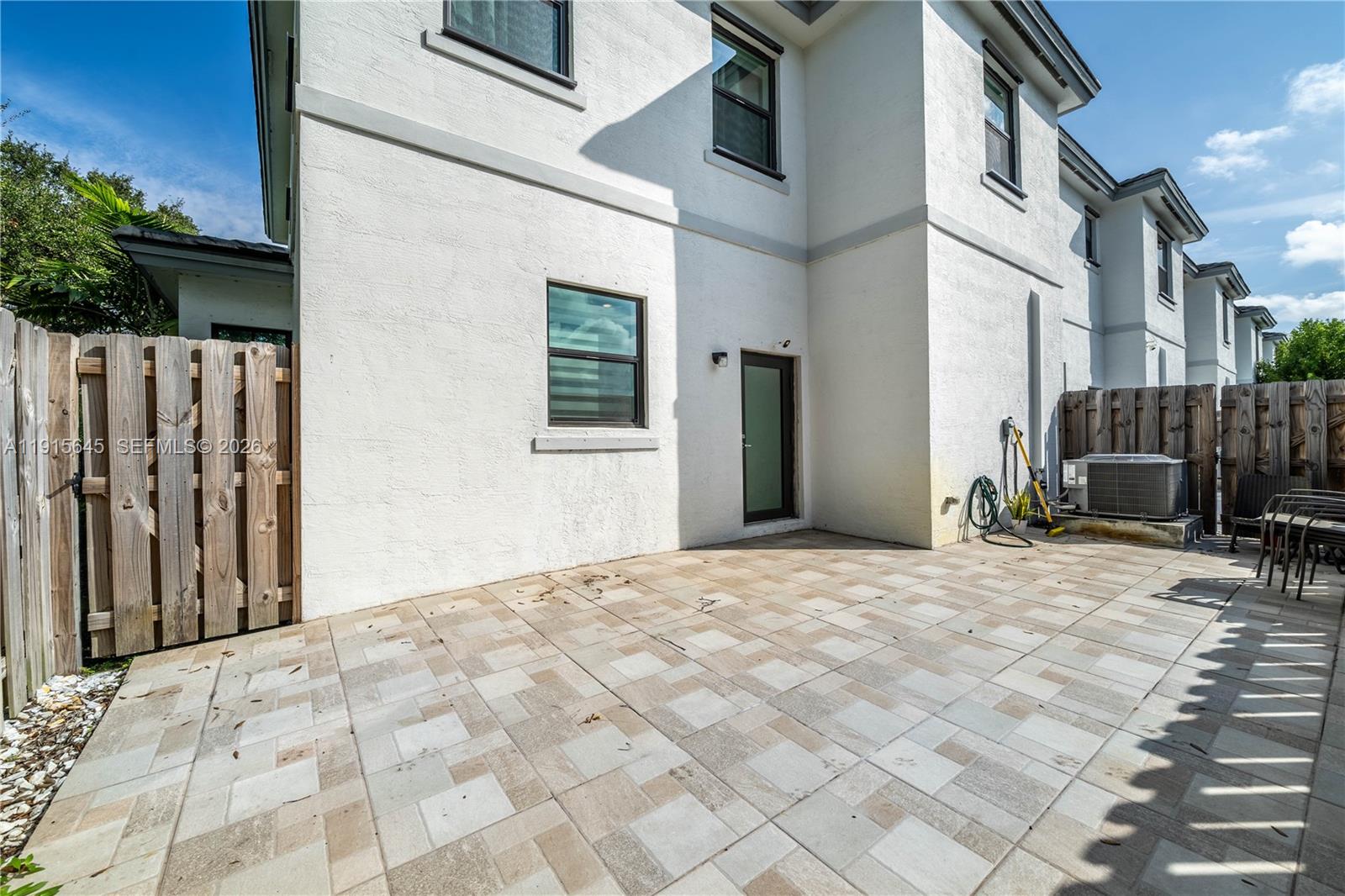 RIVERSIDE NO 2 - Residential