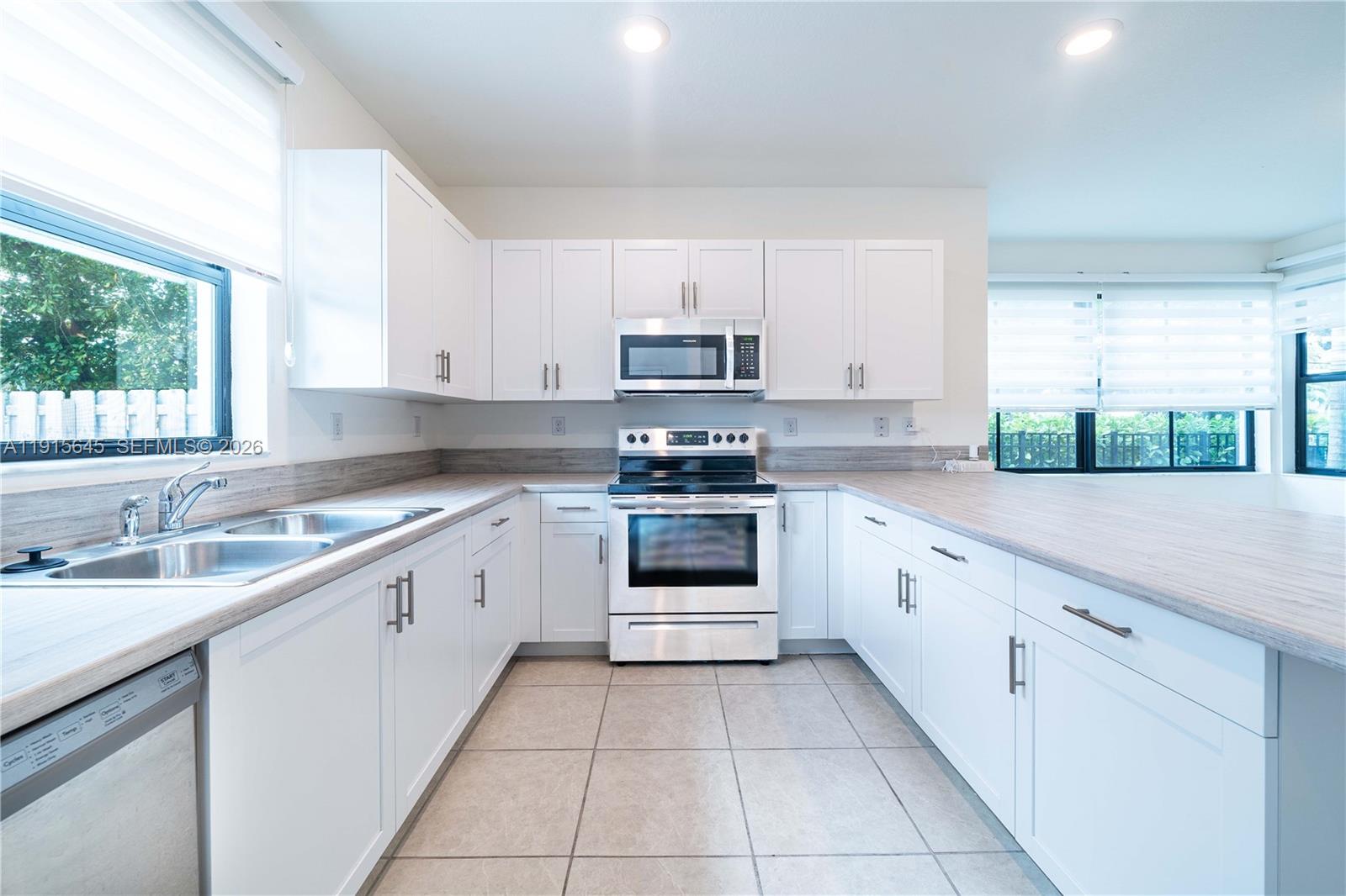 RIVERSIDE NO 2 - Residential