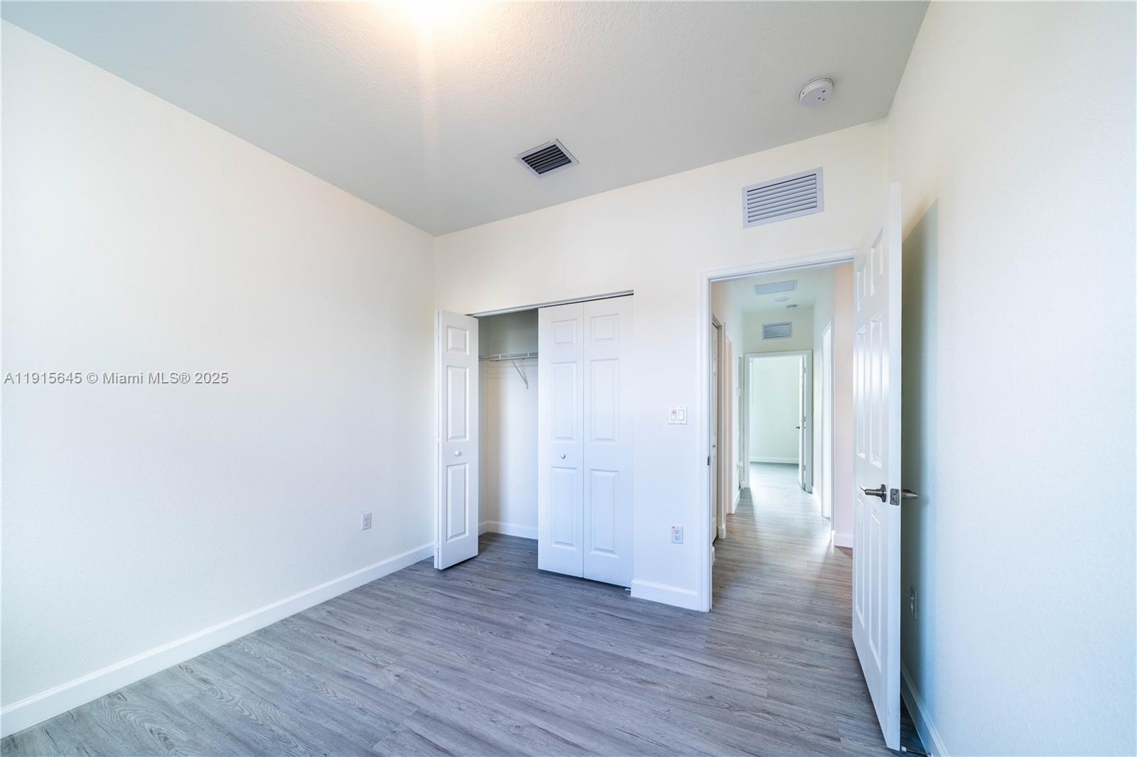 RIVERSIDE NO 2 - Residential