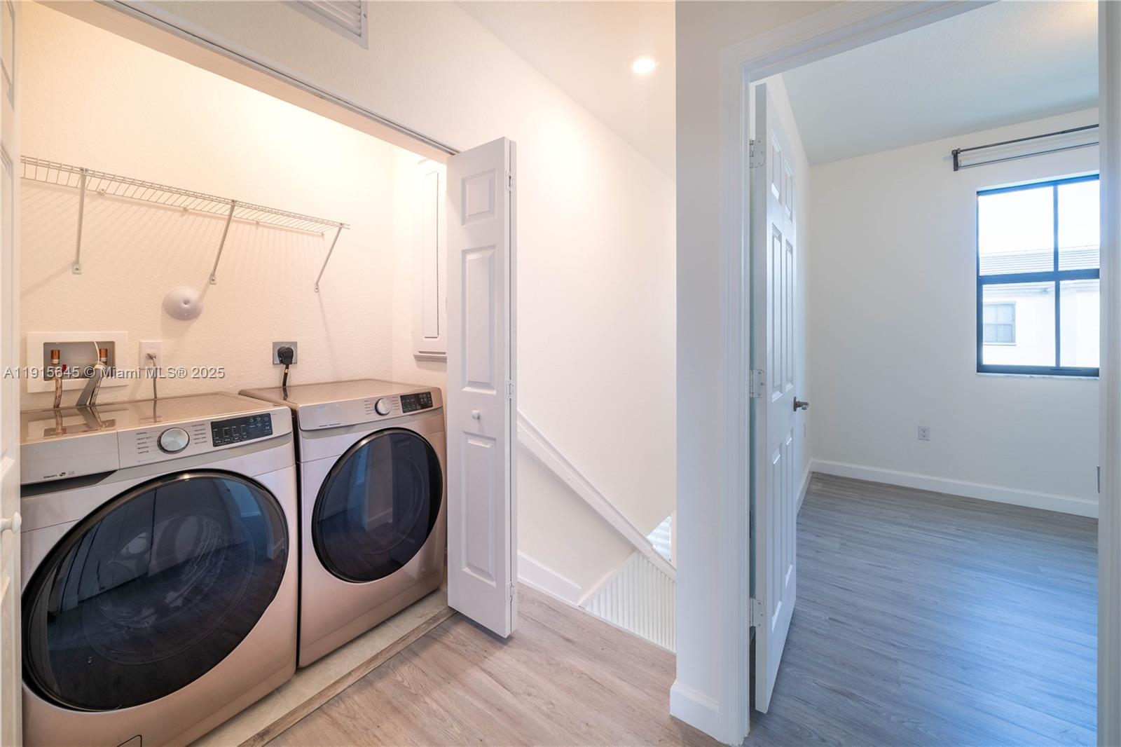 RIVERSIDE NO 2 - Residential