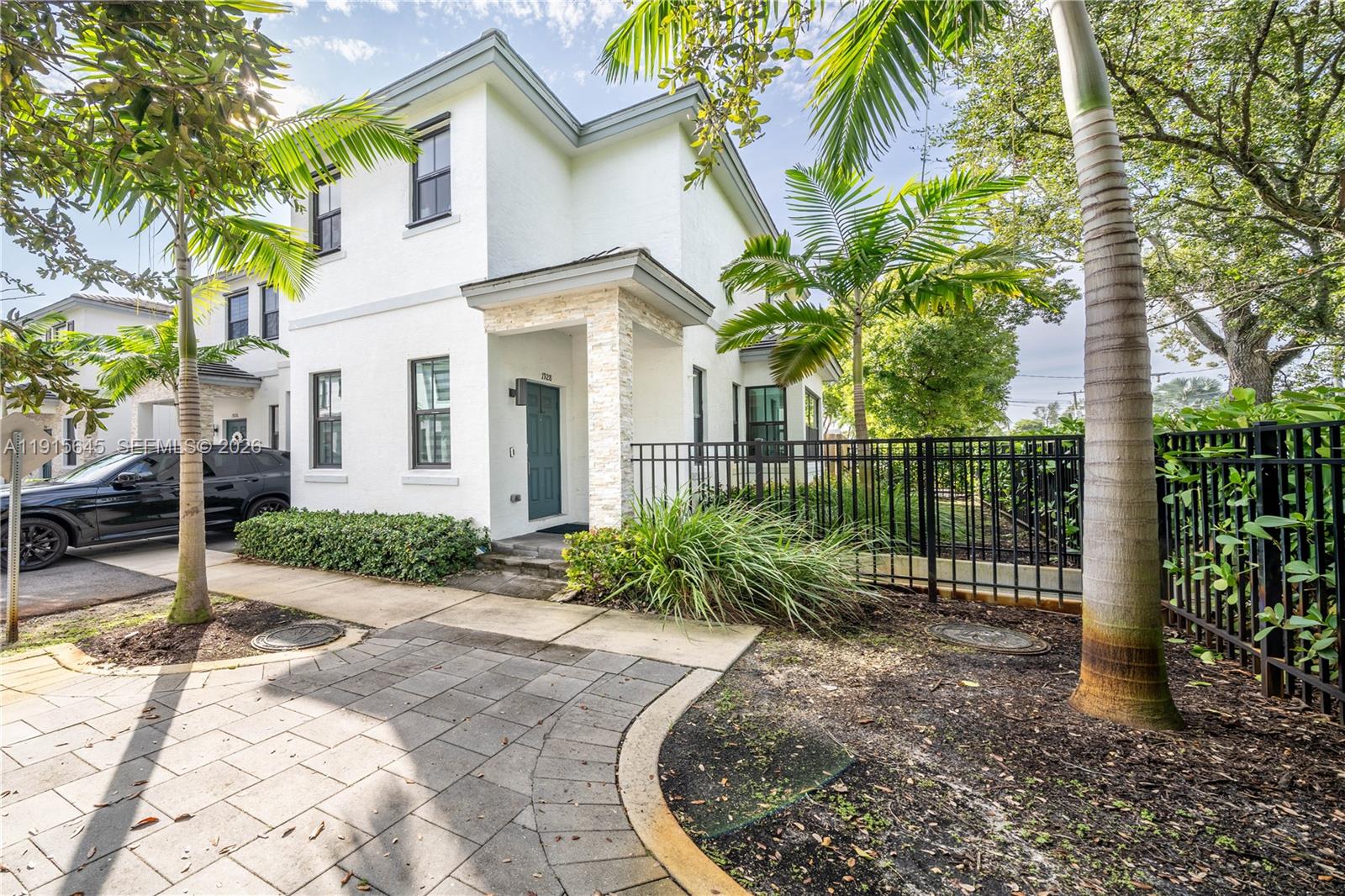 RIVERSIDE NO 2 - Residential