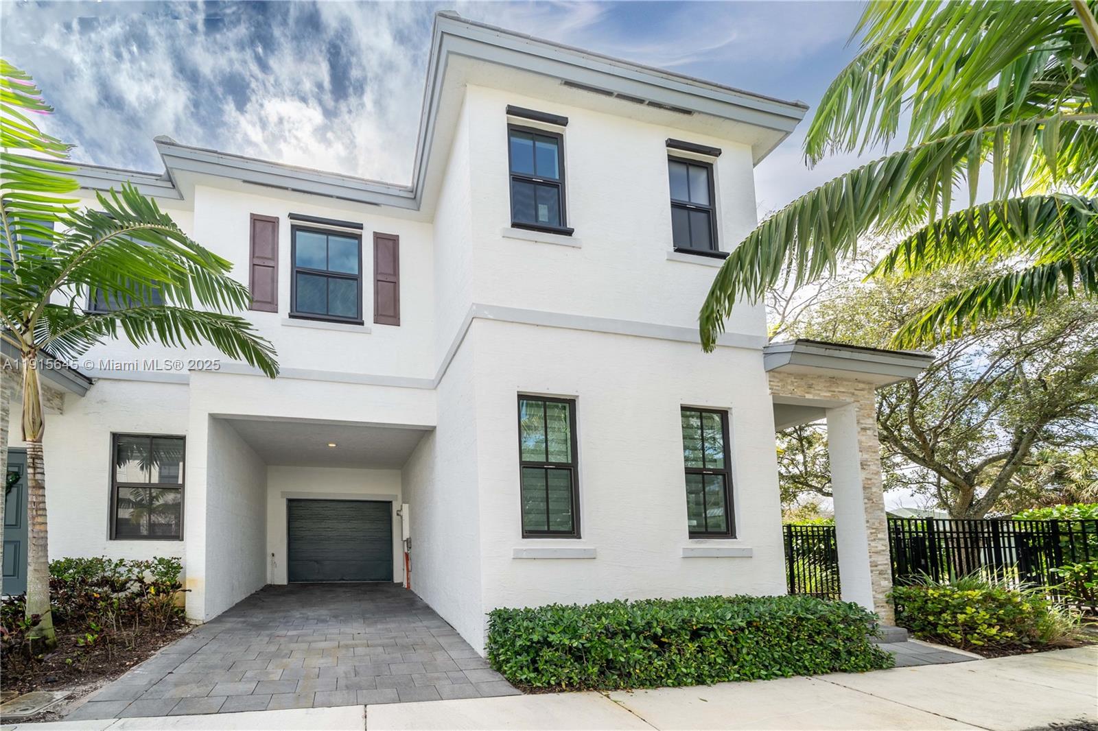 RIVERSIDE NO 2 - Residential