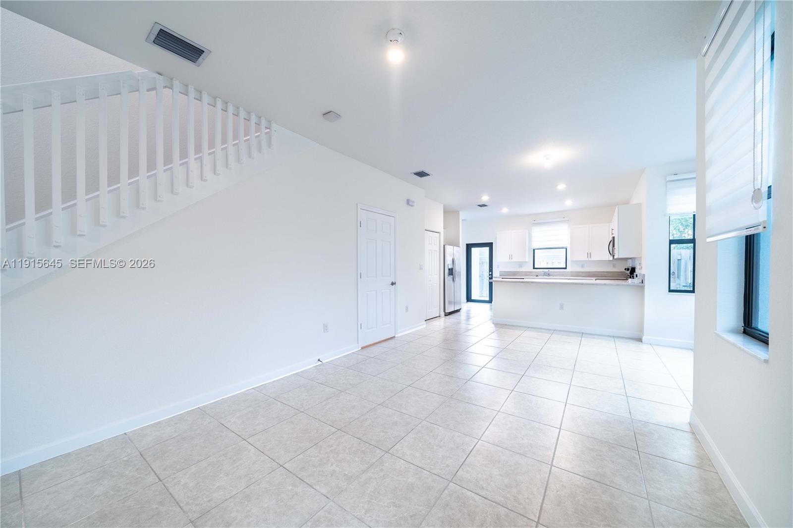 RIVERSIDE NO 2 - Residential