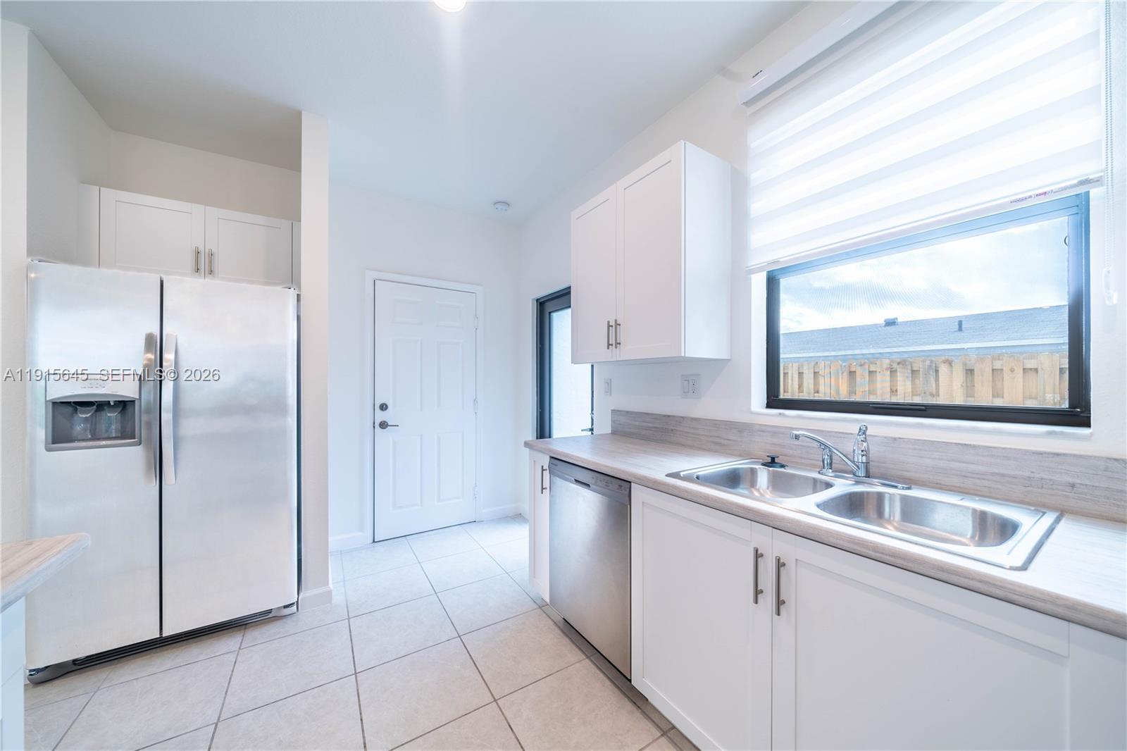 RIVERSIDE NO 2 - Residential