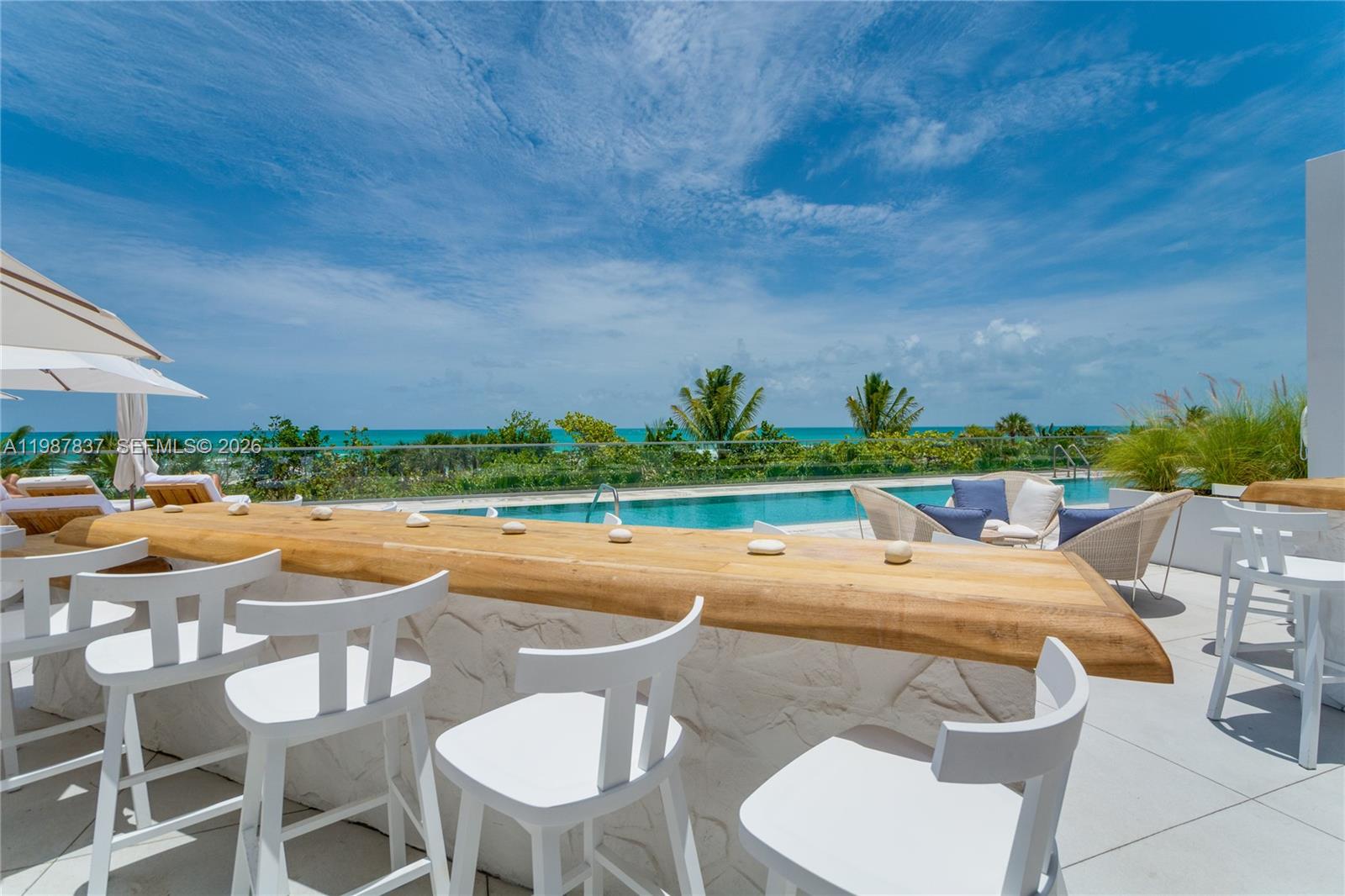 RONEY PALACE CONDO - Residential