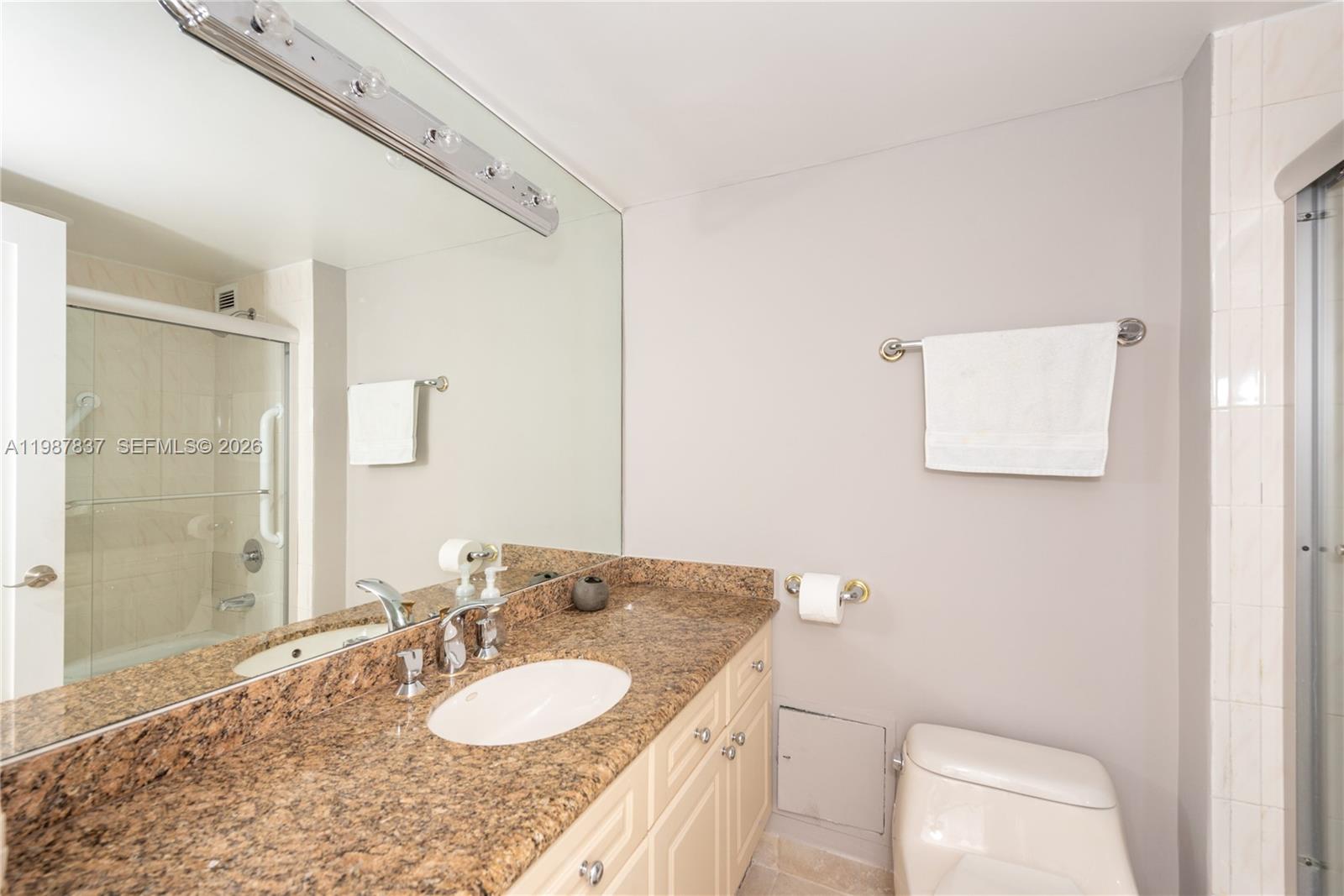 RONEY PALACE CONDO - Residential