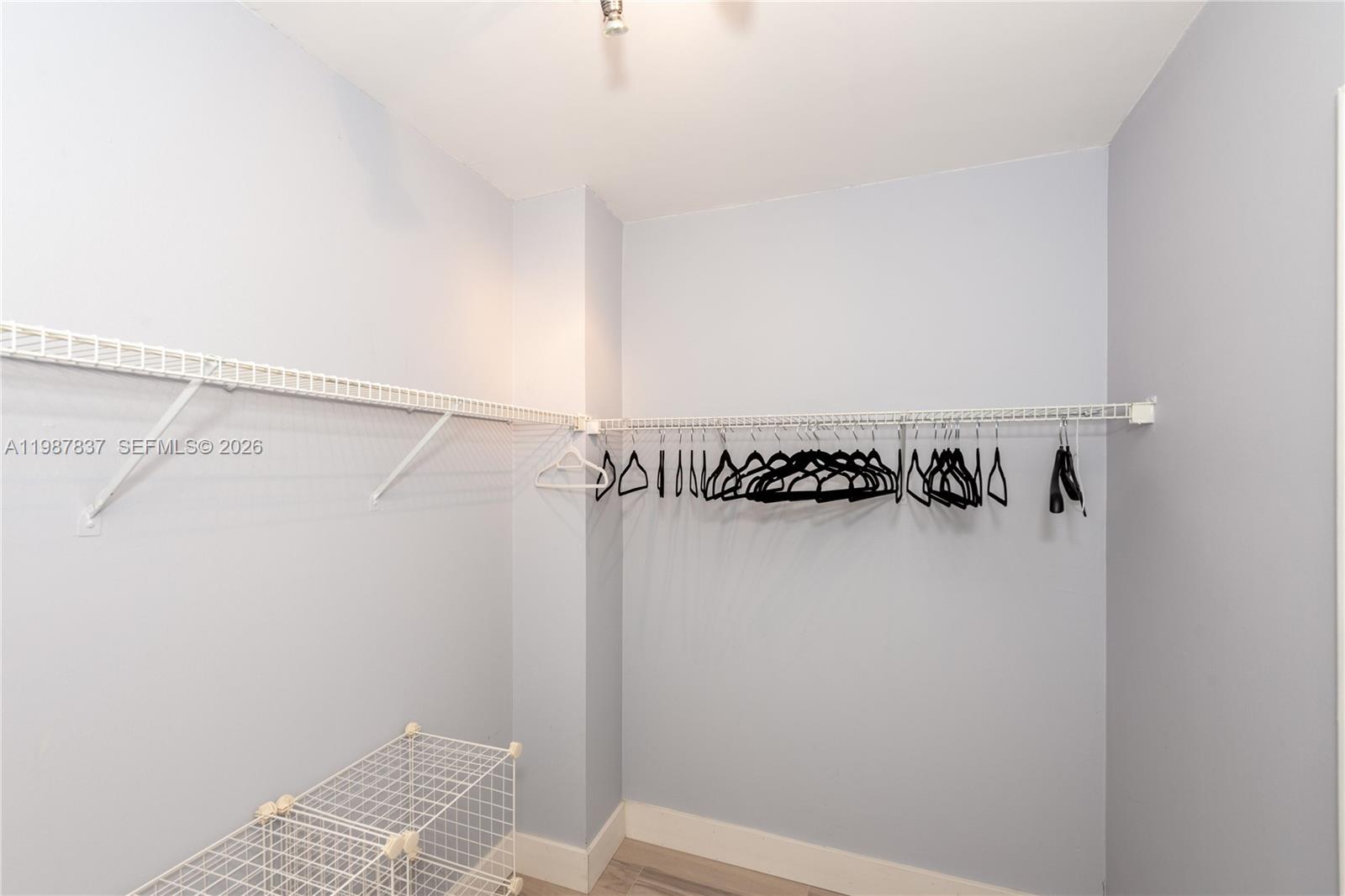 RONEY PALACE CONDO - Residential